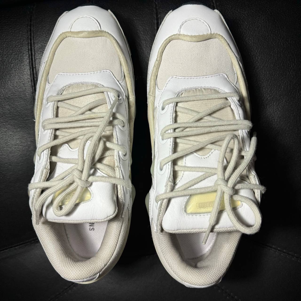 Adidas × Raf Simons Adidas Raf Simons Ozweego Cream White Size US 7 / EU 40 - 9 Thumbnail