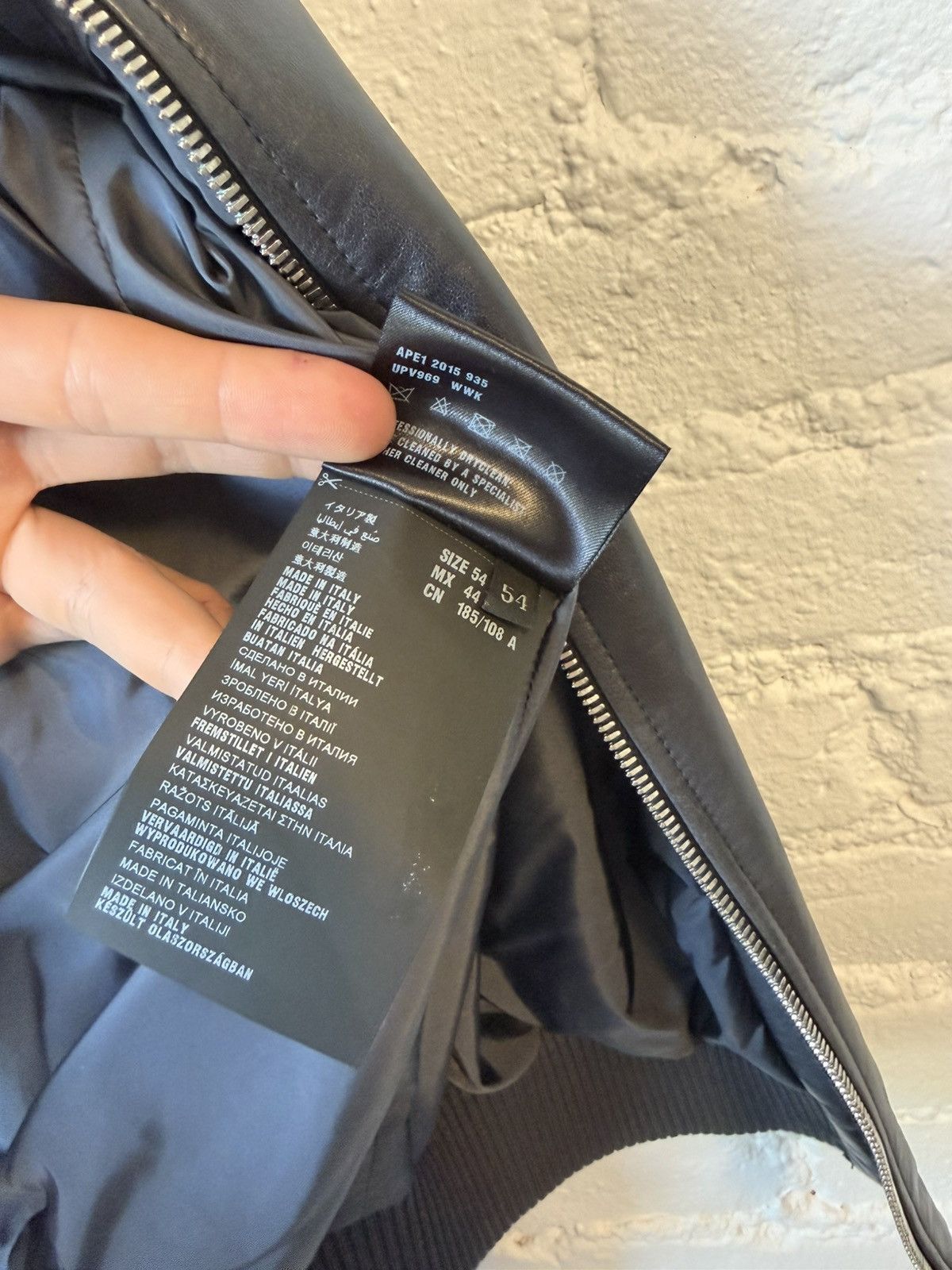 Prada Prada AW2015 Navy Leather Bomber Jacket Size US L / EU 52-54 / 3 - 7 Thumbnail