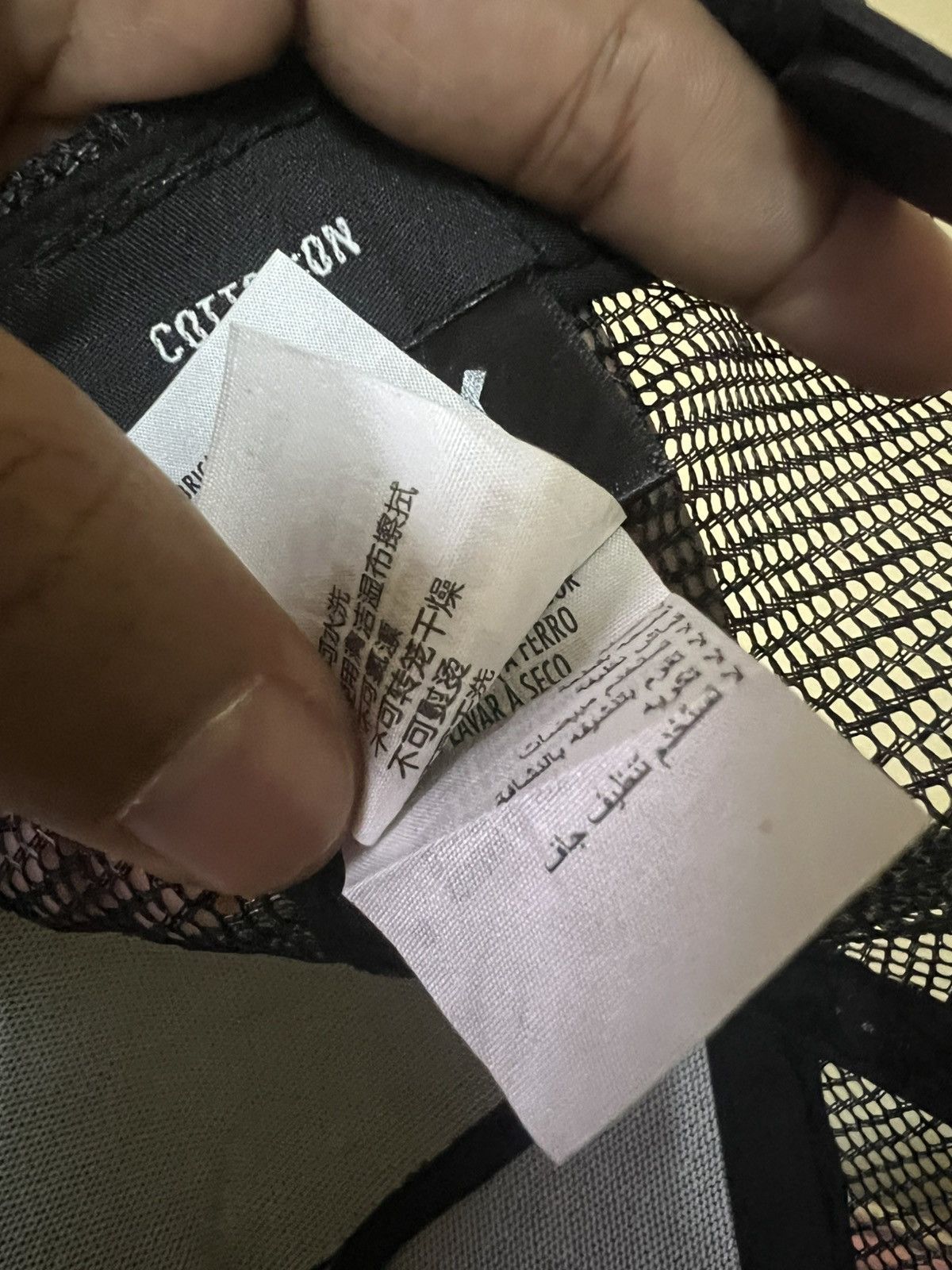 If Six Was Nine H&M Mickey Mouse Trucker Hat Size ONE SIZE - 22 Thumbnail
