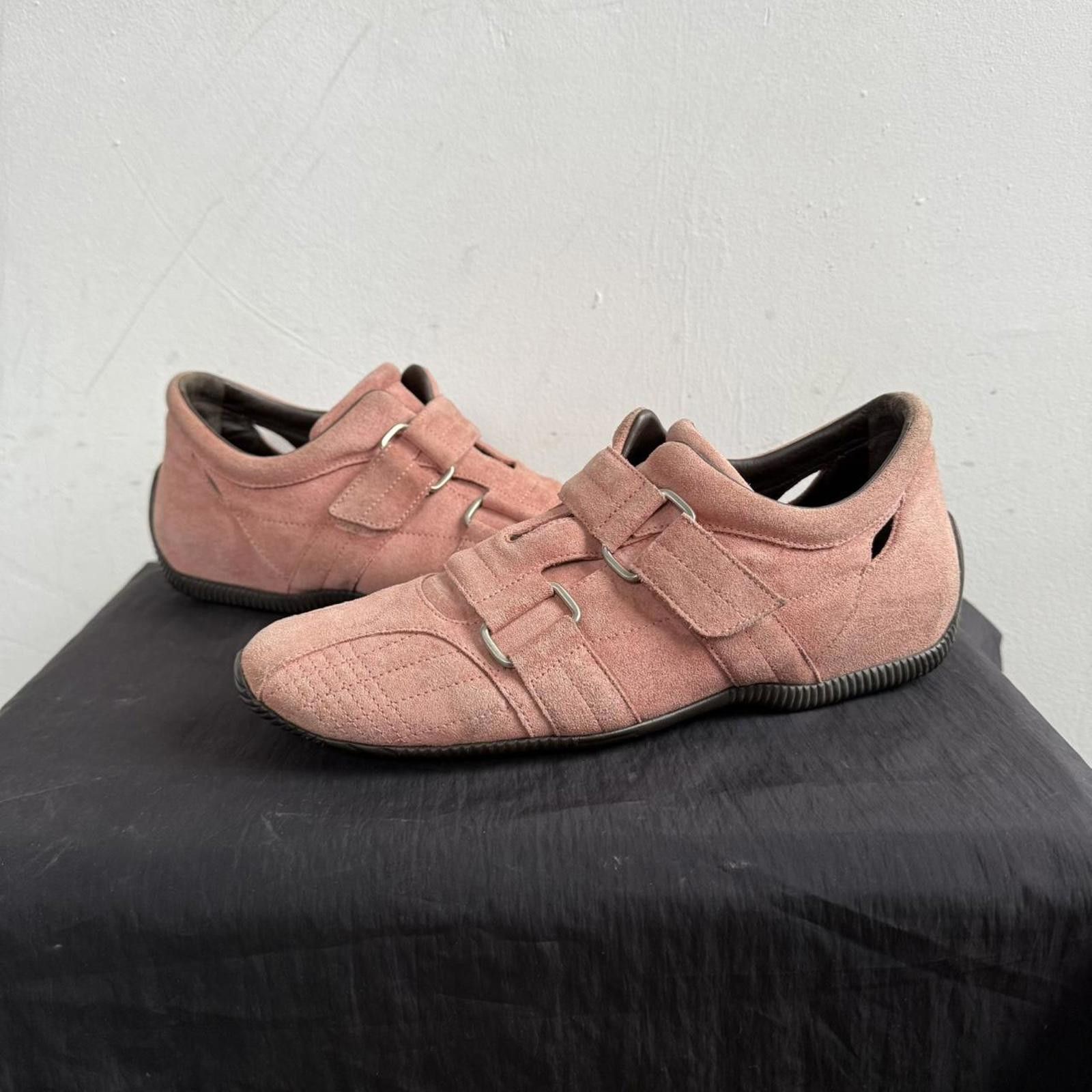 Bally 00’s Bally Annabel Pink Suede Low Sneakers Size US 5 / IT 35 - 2 Thumbnail