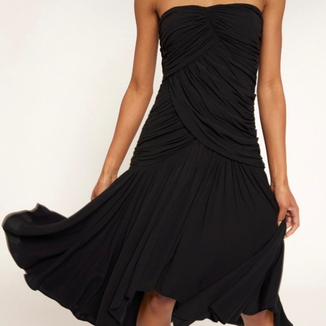 Joie Joie Vivienne Black Strapless Ruched Midi Dress Size 4 Asymm Size S / US 4 / IT 40 - 4 Thumbnail