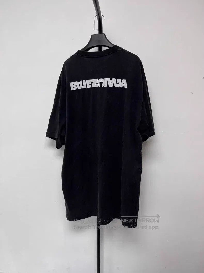 Balenciaga Balenciaga Logo Letter Printed Loose Short Sleeve Crew Nec Size US XL / EU 56 / 4 - 2 Thumbnail