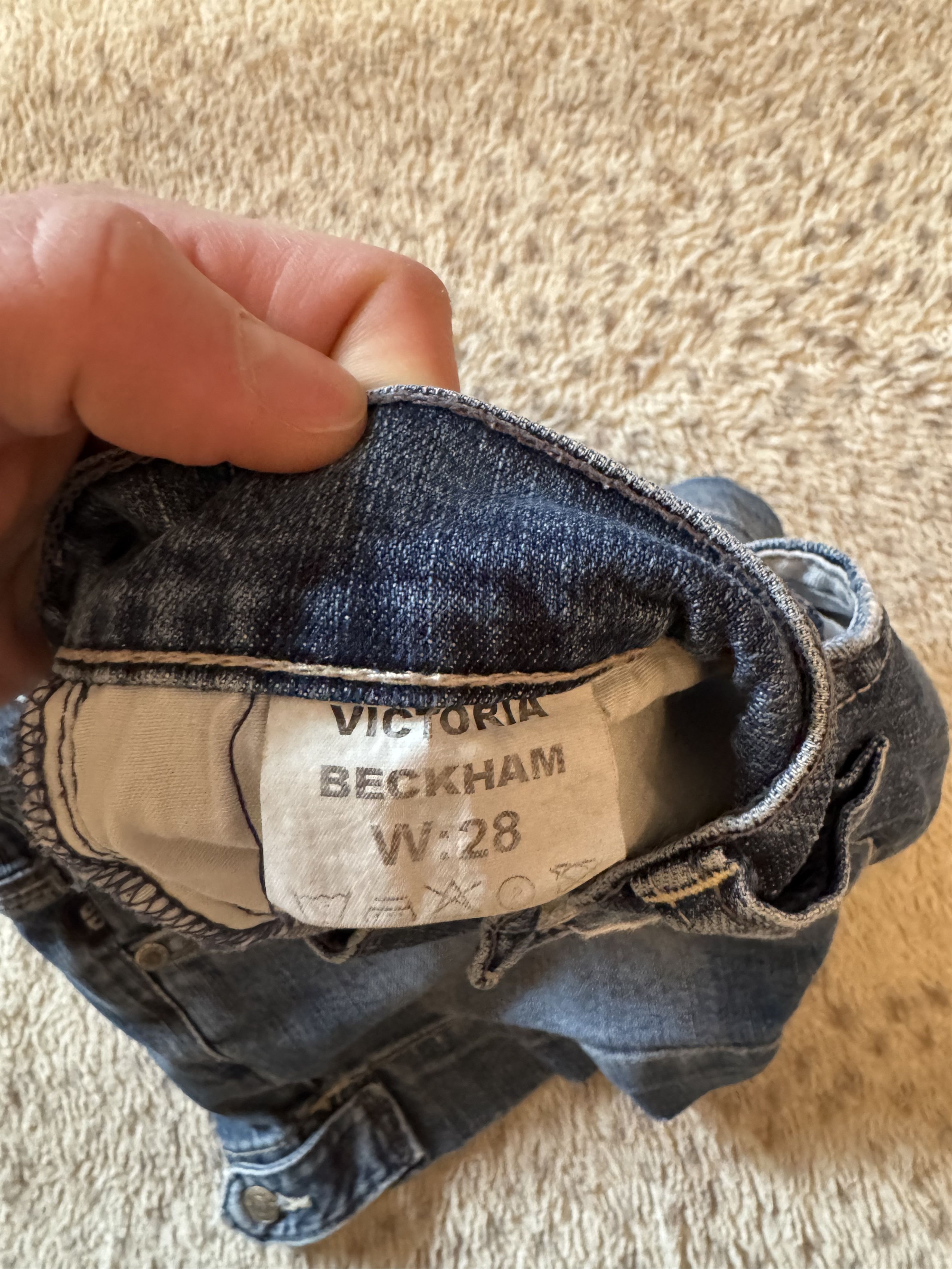 Victoria Beckham Victoria Beckham Vintage Y2K Mini Denim Shorts Size 28" / US 6 / IT 42 - 6 Thumbnail