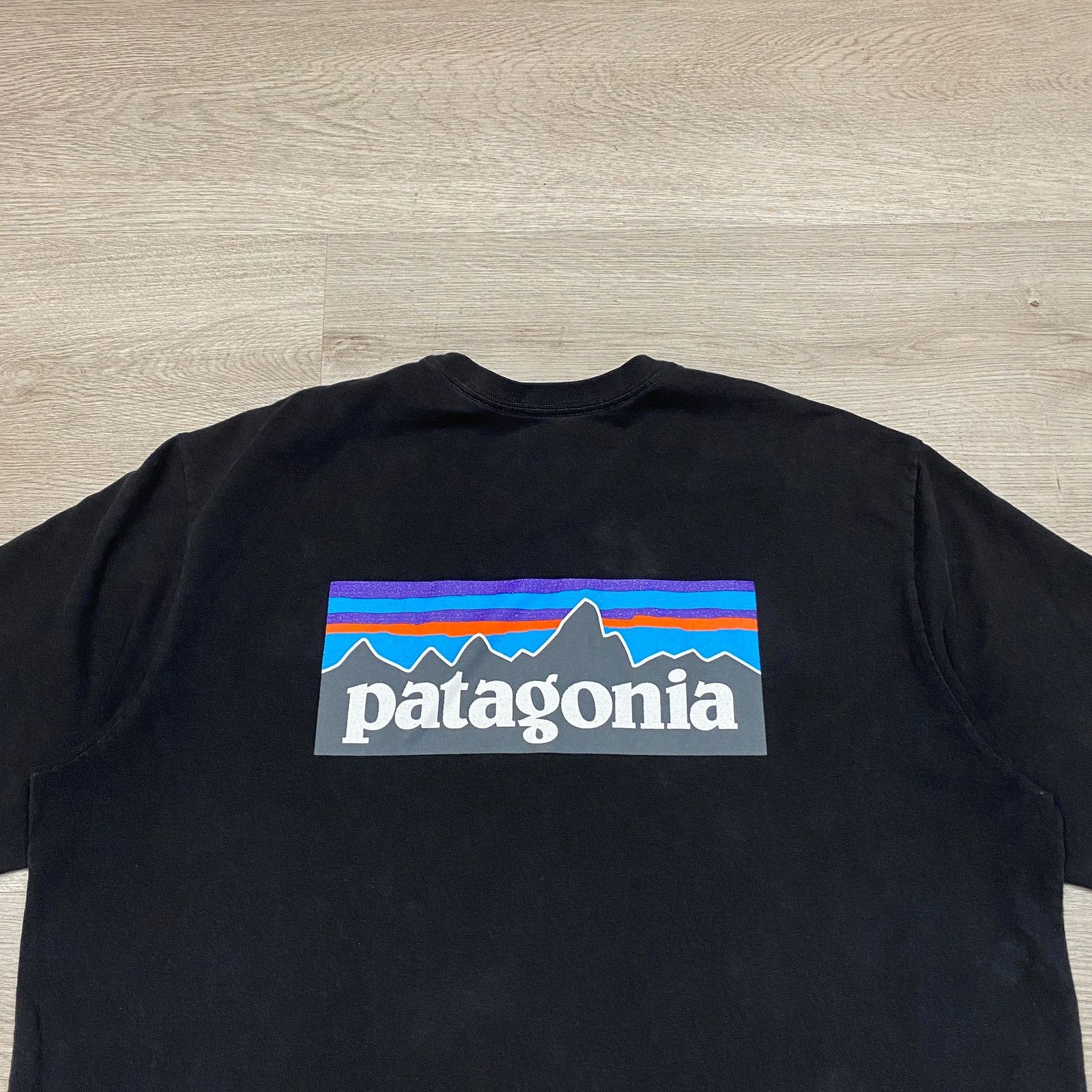 Patagonia Patagonia P-6 Logo Regular Fit Responsibili-tee Shirt XL Size US XL / EU 56 / 4 - 3 Thumbnail