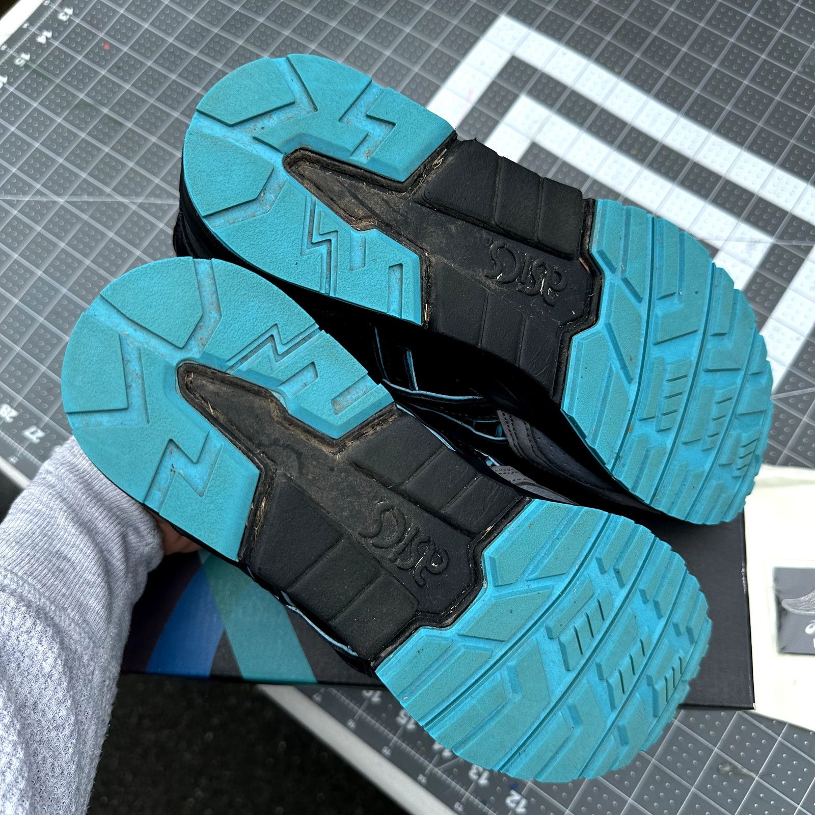 Asics × Kith Kith x Asics Gel Lyte 5 'Leatherback' Size US 8 / EU 41 - 6 Thumbnail