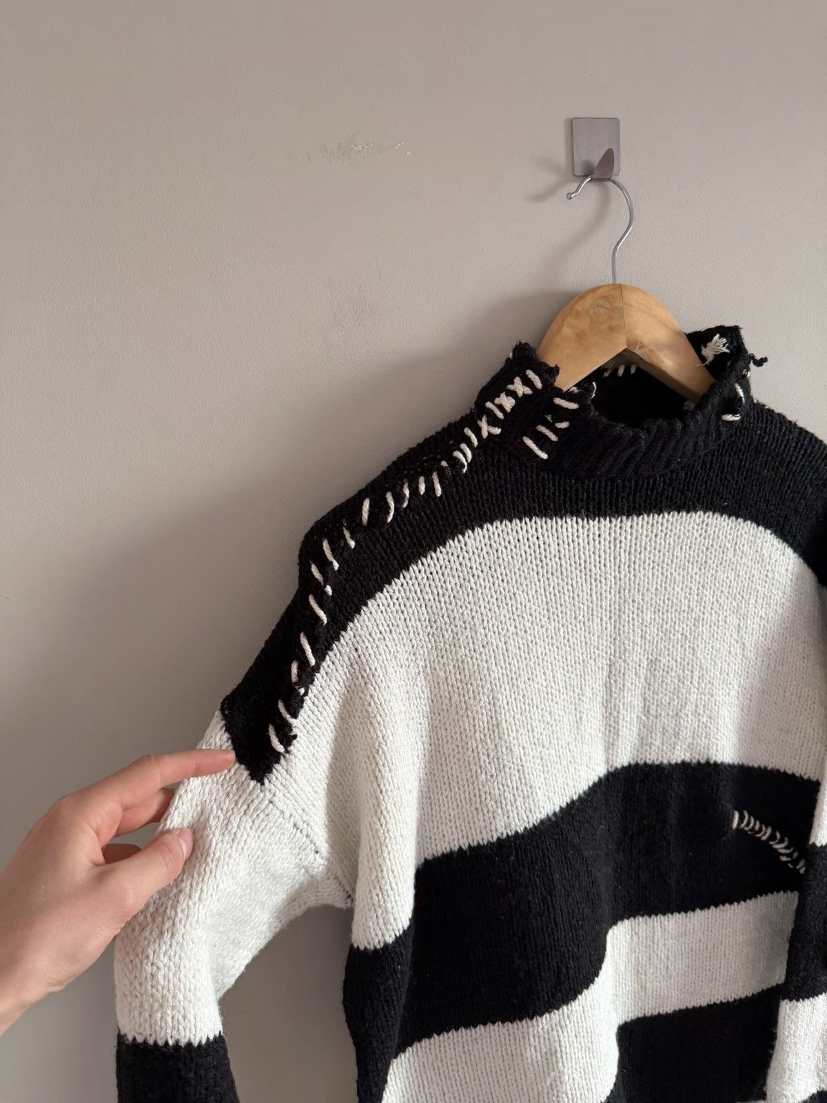 Handmade Distressed Knit Striped Sweater Black White Size US M / EU 48-50 / 2 - 2 Thumbnail