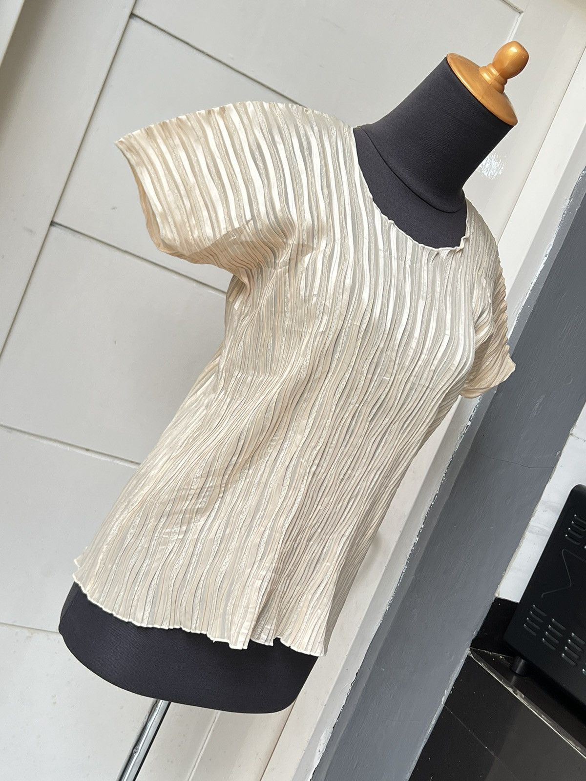 Other DO ALVINA Pleats Tops Size US XS / EU 42 / 0 - 3 Thumbnail