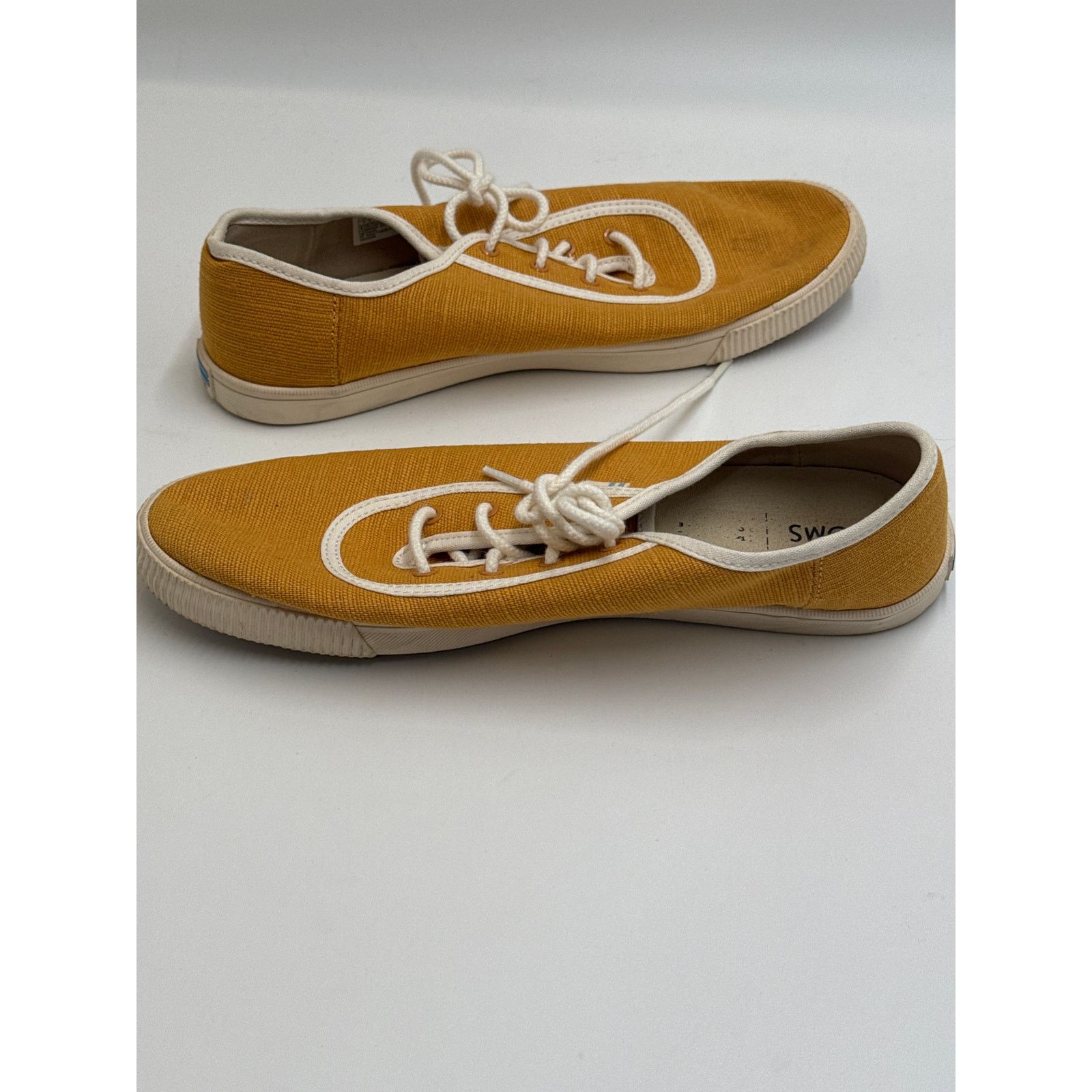 Toms TOMS · Women’s 9 Heritage Sneakers Yellow Canvas Flats Size US 9 / IT 39 - 6 Thumbnail