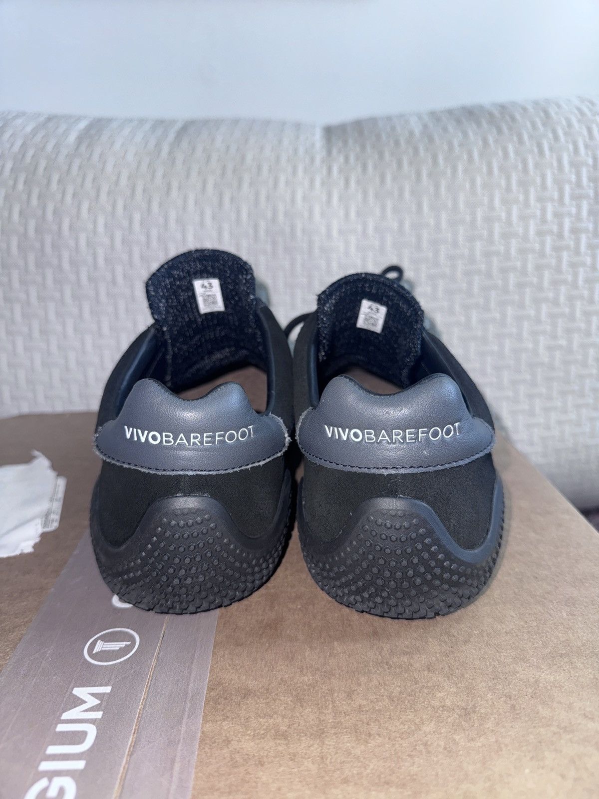 Vivobarefoot Vivobarefoot Motus Studio Size US 10 / EU 43 - 14 Thumbnail