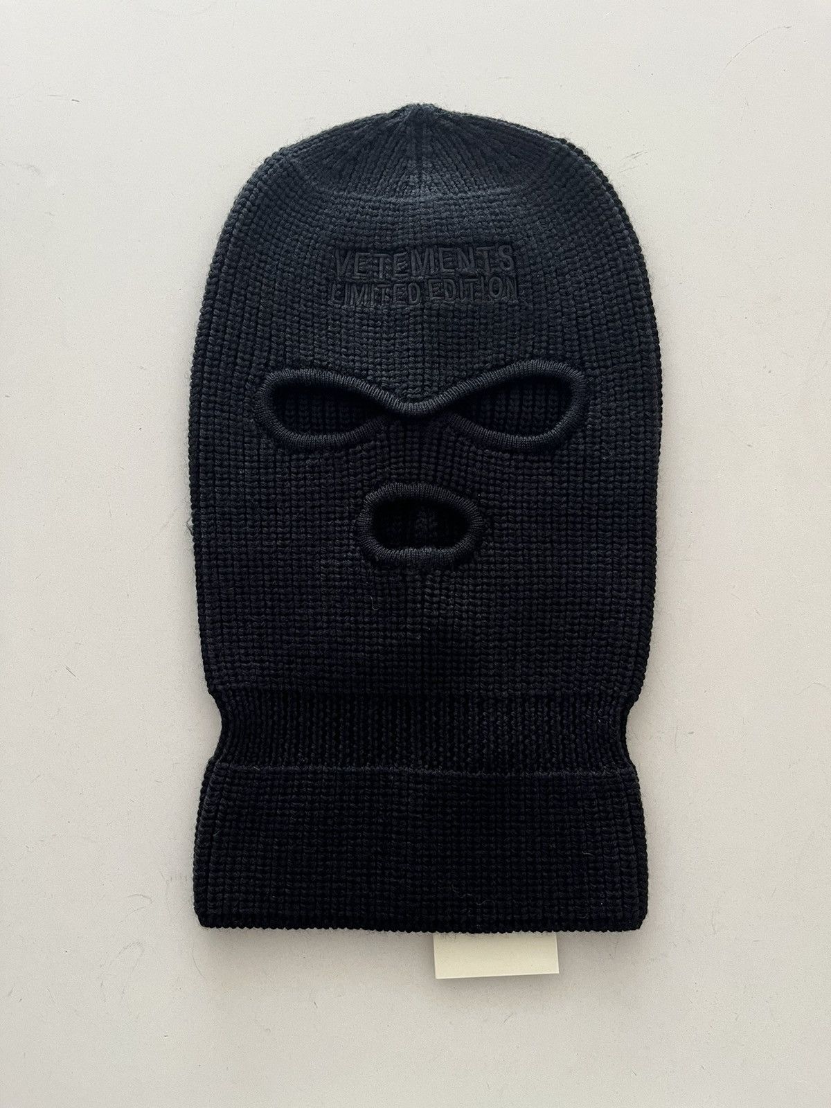 Pre-owned Vetements Nwt -  Logo Balaclava/ski Mask In Black