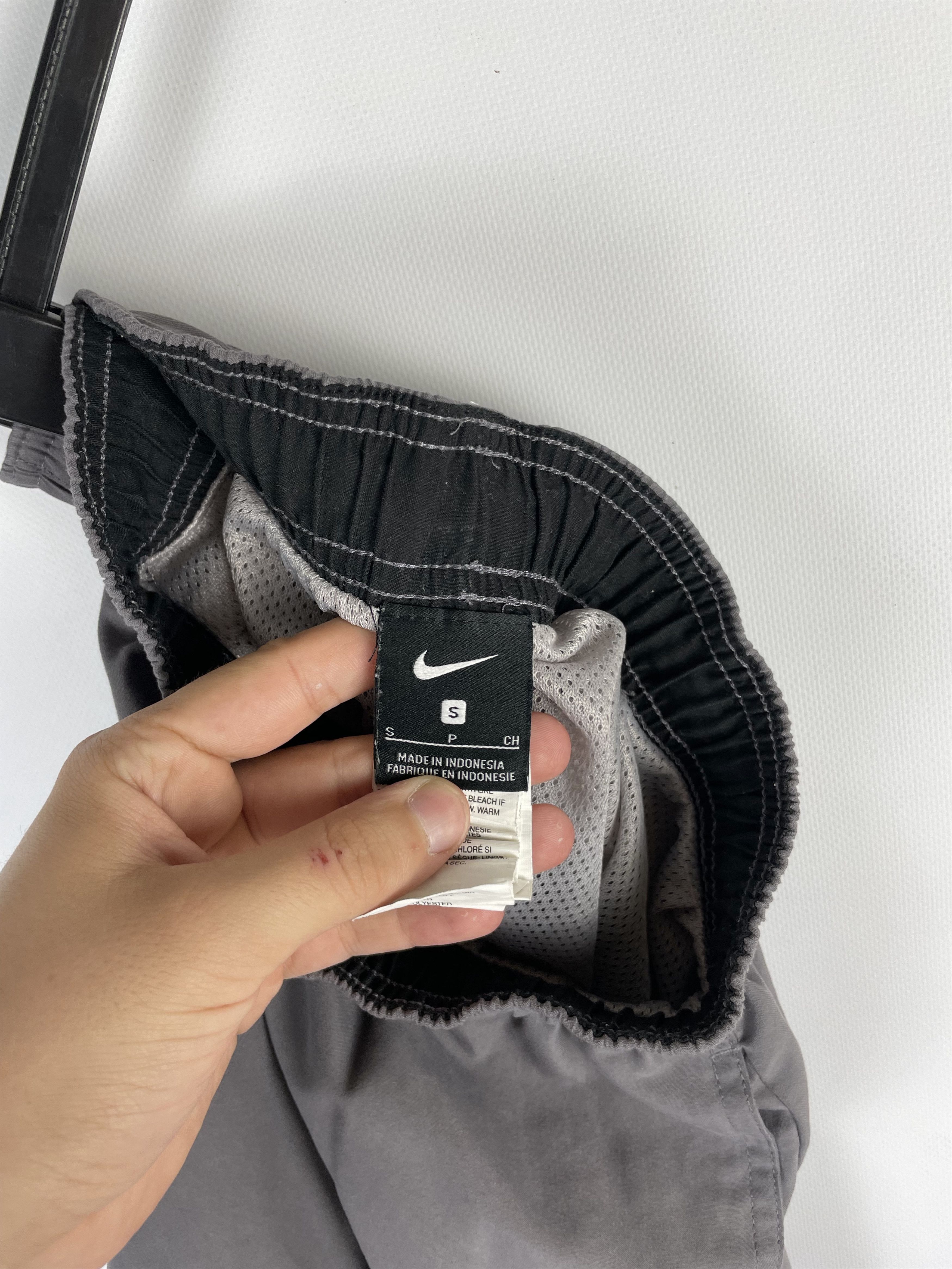Nike Vintage 90’s Nike Shorts Size US 30 / EU 46 - 6 Thumbnail