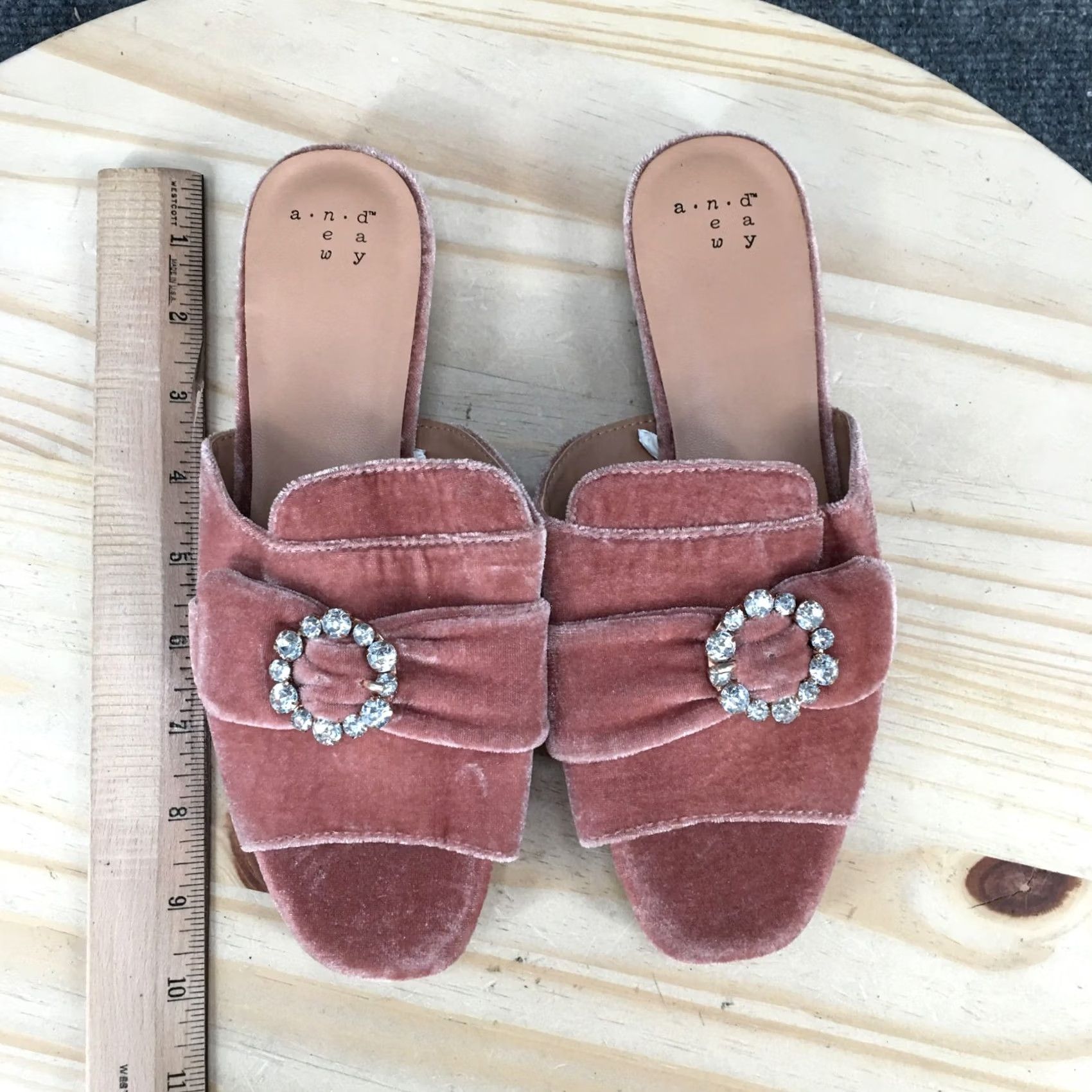 Vintage A New Day Sandals Womens 7 Pink Dina Velvet Slide Flats Rhinestone Casual Open Size US 7 / IT 37 - 5 Thumbnail