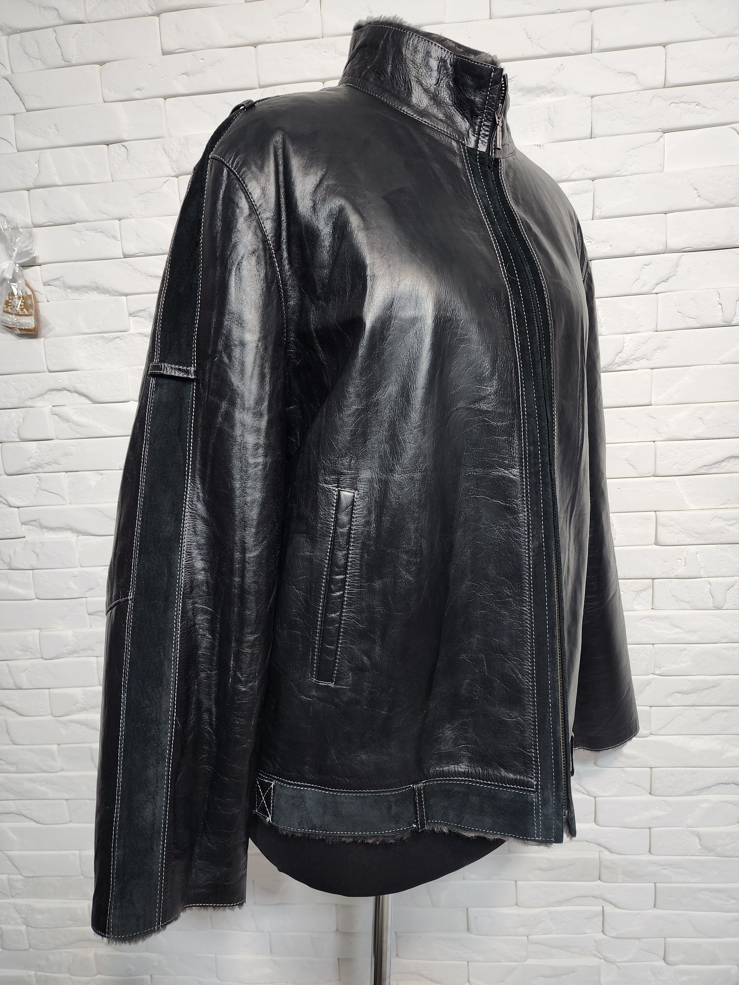 Furla Men's Black Sheepskin Coat: Genuine Leather, Metal Zipper Size US L / EU 52-54 / 3 - 3 Thumbnail
