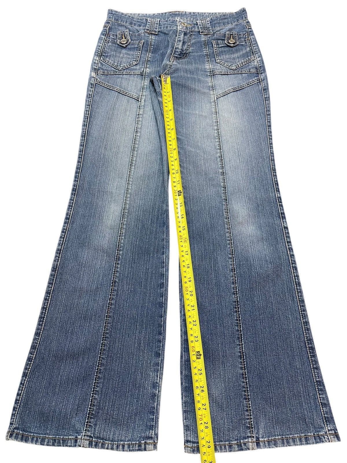 Japanese Brand Vintage Japanese Brand Faded Wash Avant Garde Baggy Jeans Size US 29 - 13 Thumbnail