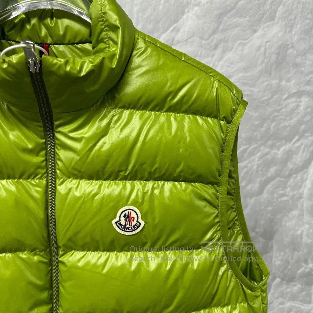 Moncler moncler lightweight green puffer vest for men. Size US M / EU 48-50 / 2 - 4 Thumbnail