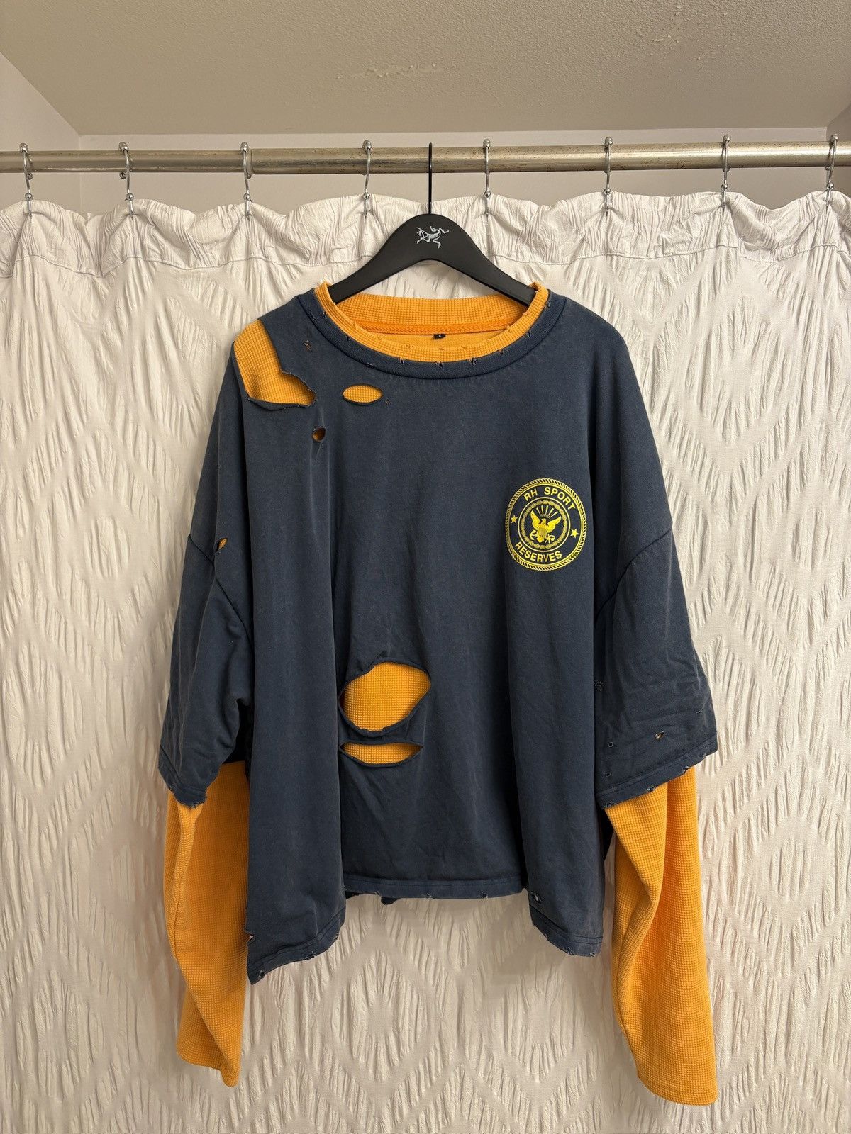 The GV Gallery Raspberry Hills Sport Reserves Shirt Size US L / EU 52-54 / 3 - 1 Thumbnail