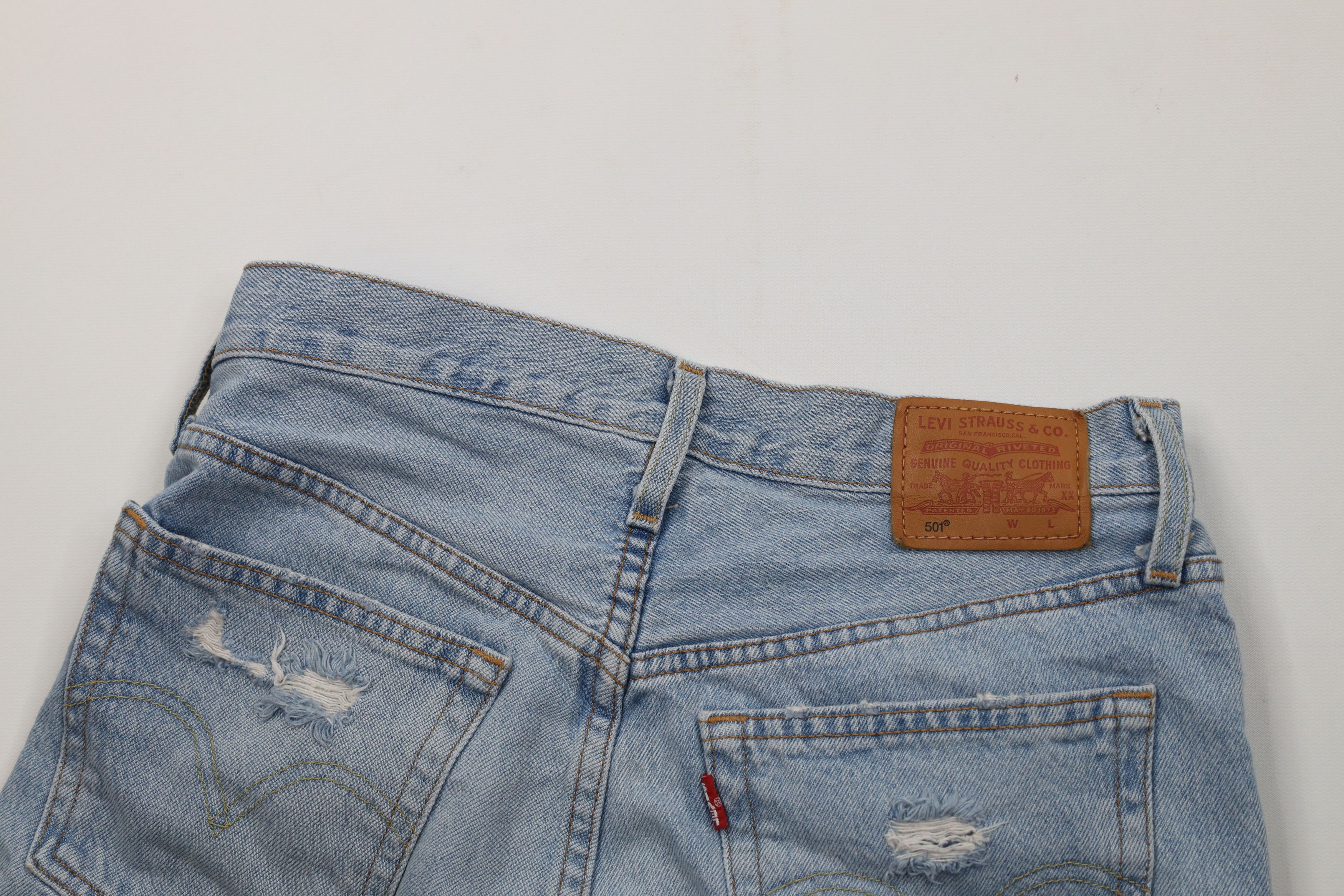 Levi's Vintage Y2K Levis 501xx Fly Cut Off Denim Jean Shorts Blue Size 26" / US 2 / IT 38 - 9 Thumbnail