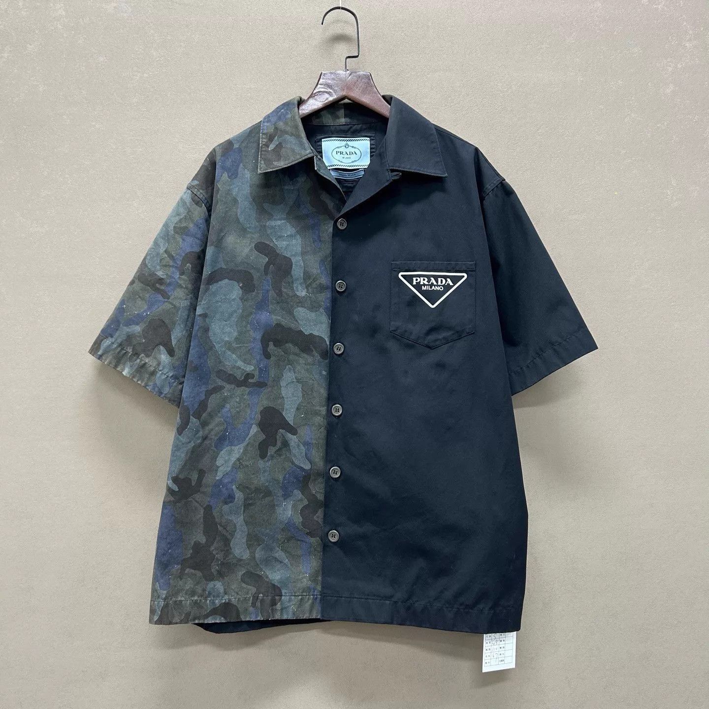 Prada Multi Camo Split Short Sleeve Shirt Size US S / EU 44-46 / 1 - 1 Thumbnail