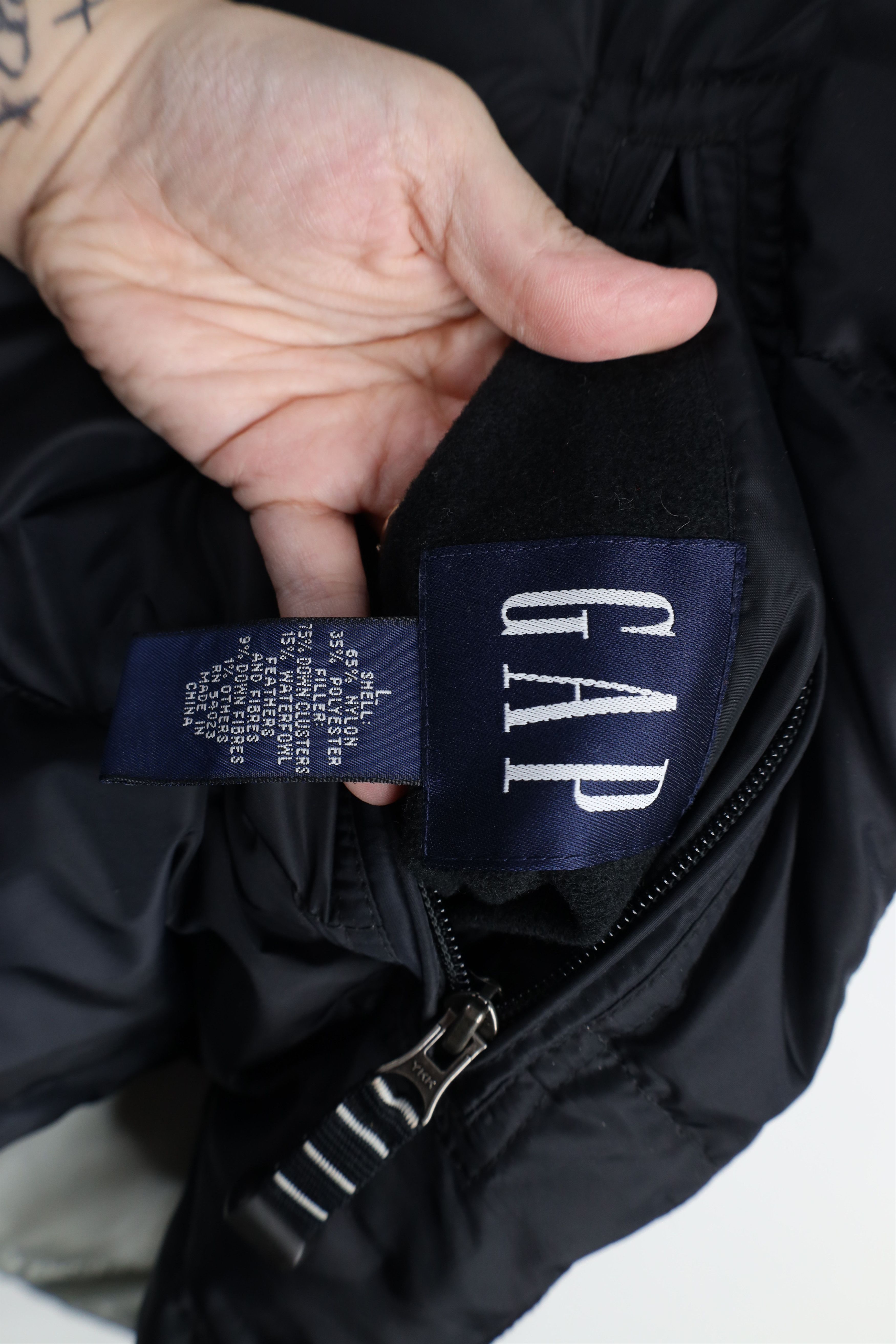 Gap × Vintage Vintage Y2K 2000 Gap Reversible Puffer Vest Jacket Black Size US L / EU 52-54 / 3 - 6 Thumbnail