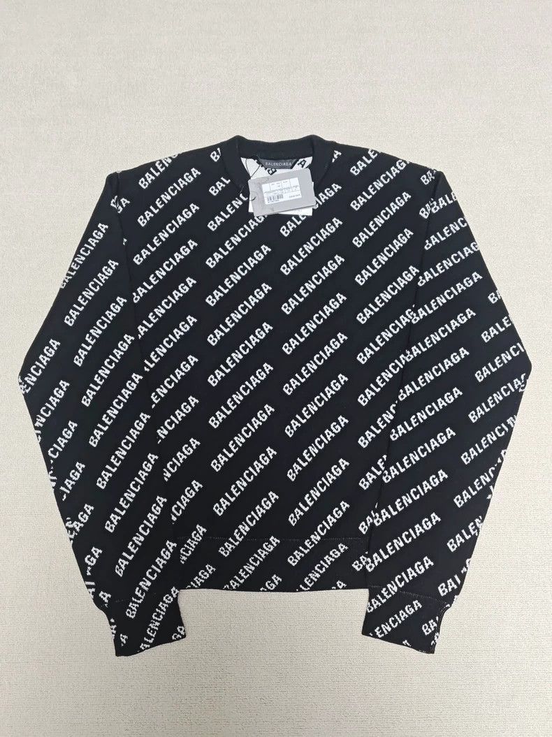 Balenciaga Balenciaga 23ss full printed letter knitted long sleeved sw Size US S / EU 44-46 / 1 - 1 Thumbnail