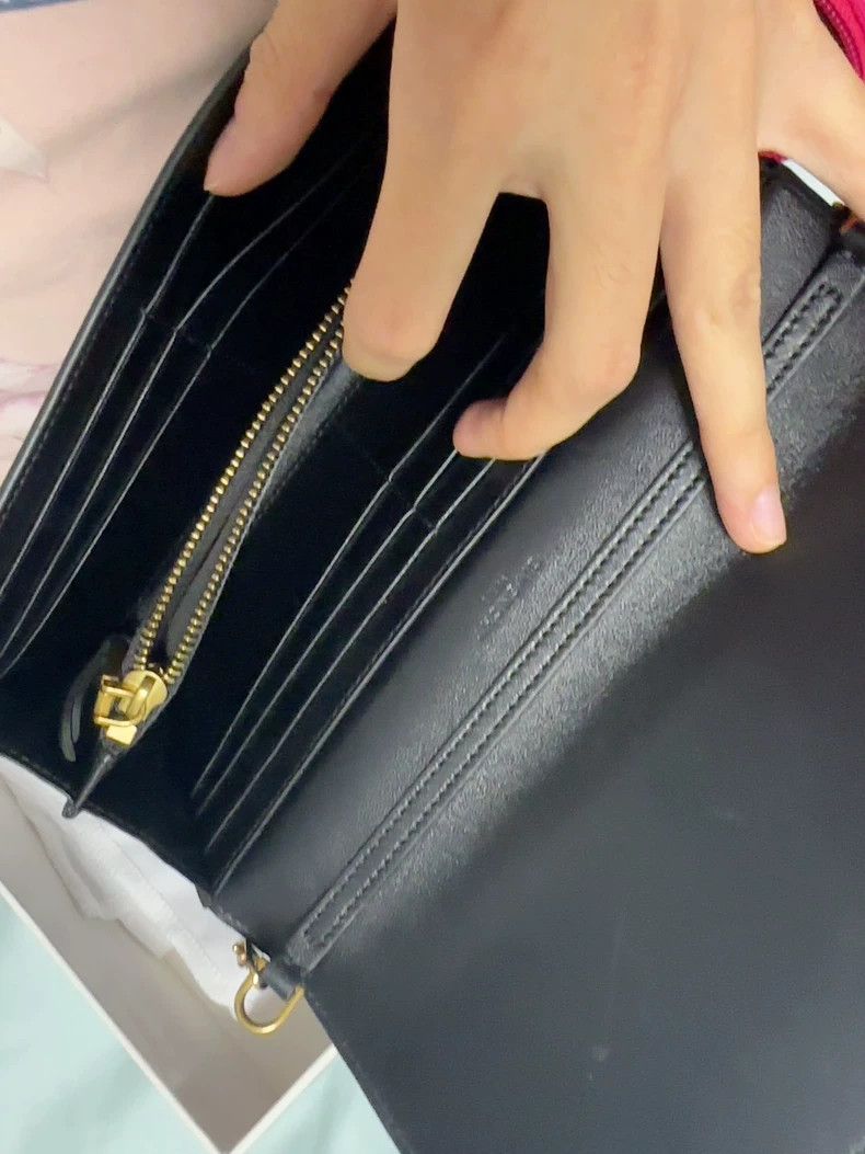 Other Givenchy Quilted Lamb Skin Small Bag Size ONE SIZE - 3 Thumbnail