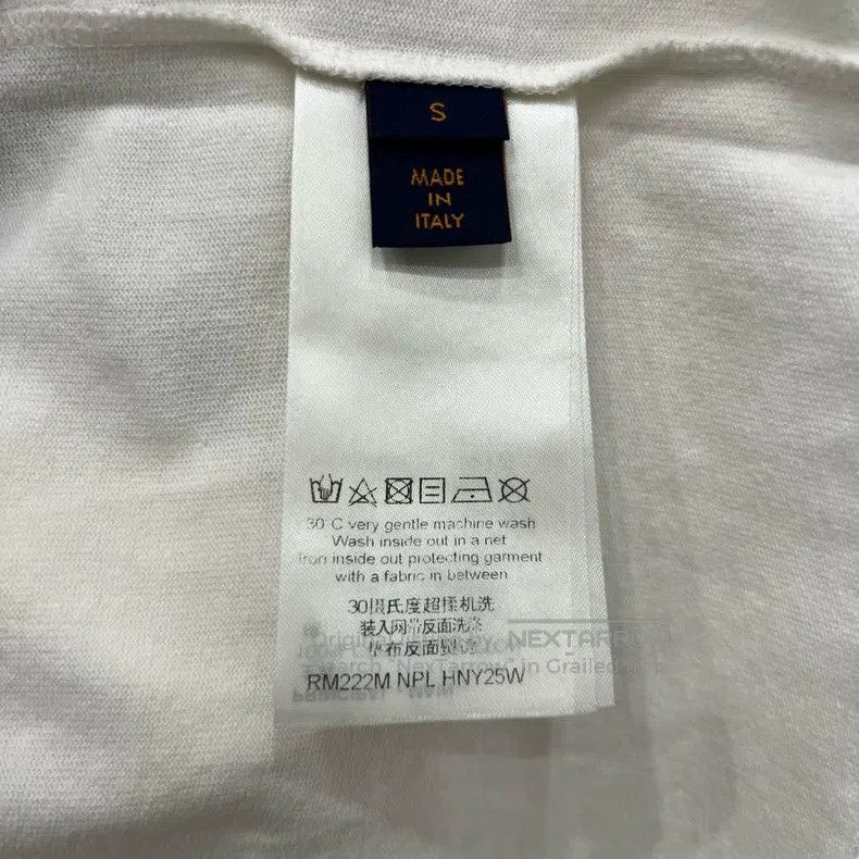 Louis Vuitton Louis Vuitton White Graffiti Short Sleeve Size US S / EU 44-46 / 1 - 4 Thumbnail