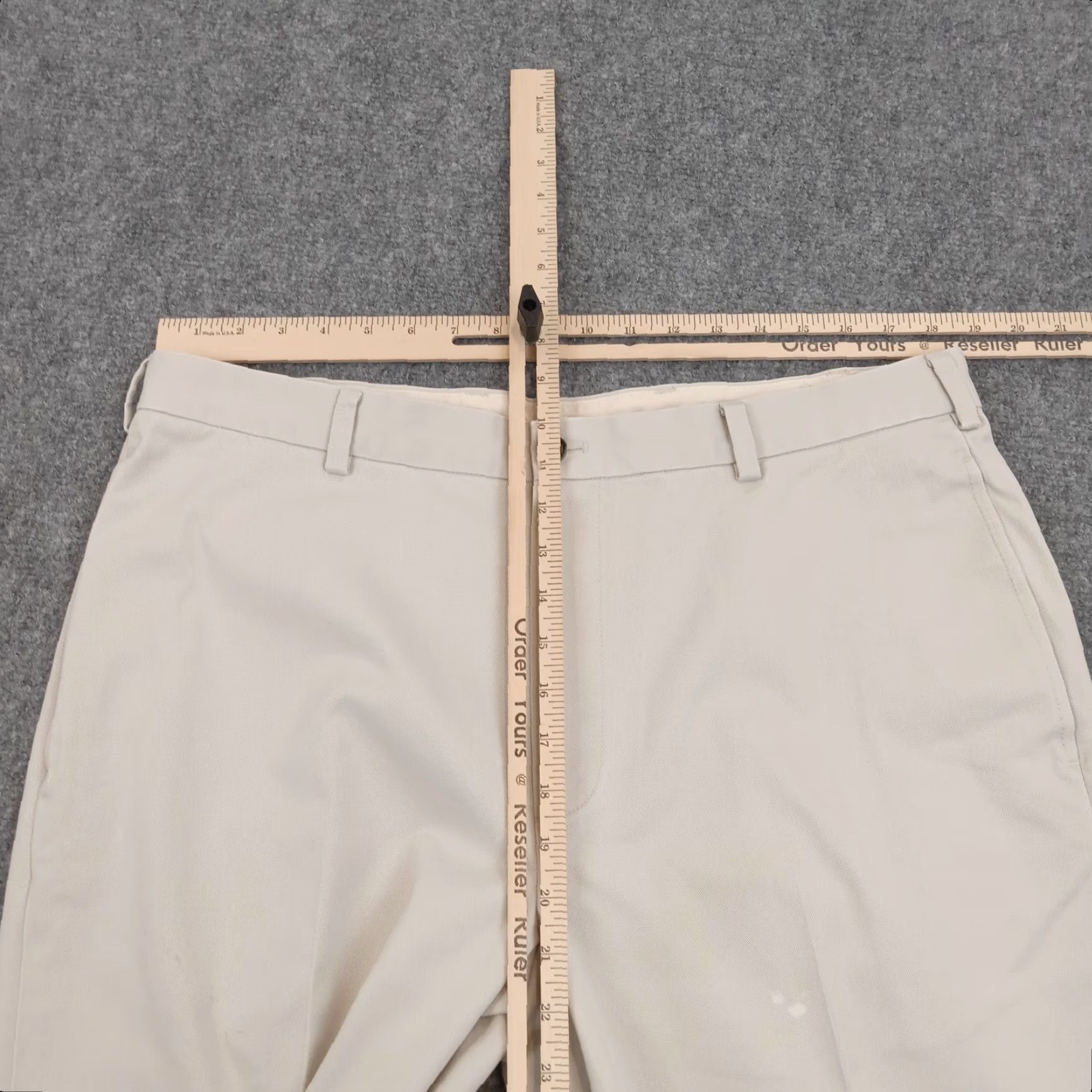 Brooks Brothers Brooks Brothers Beige Chino Pants Mens 38x34 (37x30) Straight Leg Clark Cuff Office Size US 37 - 4 Thumbnail