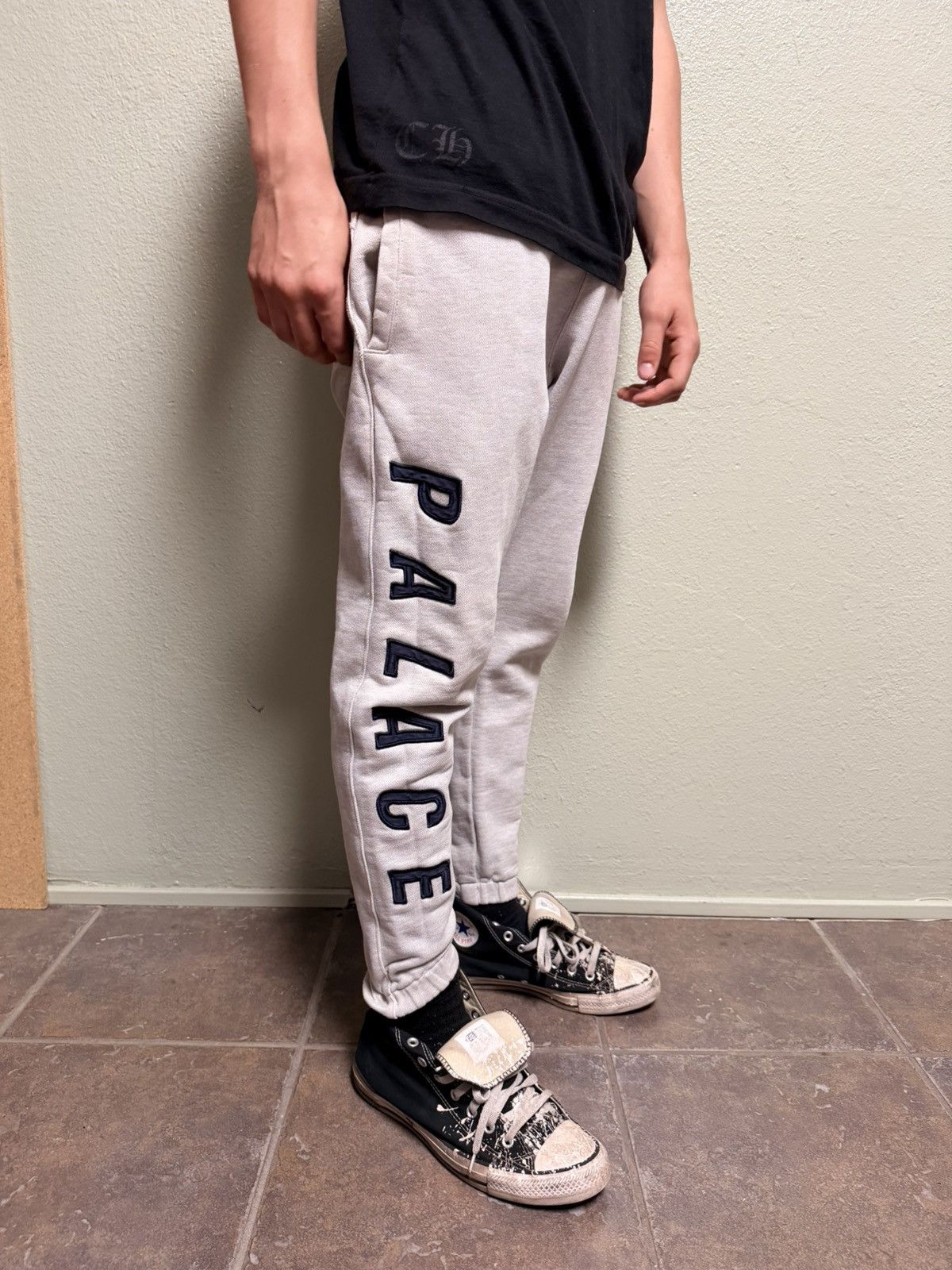 Palace Palace Sweatpants Size US 30 / EU 46 - 1 Thumbnail