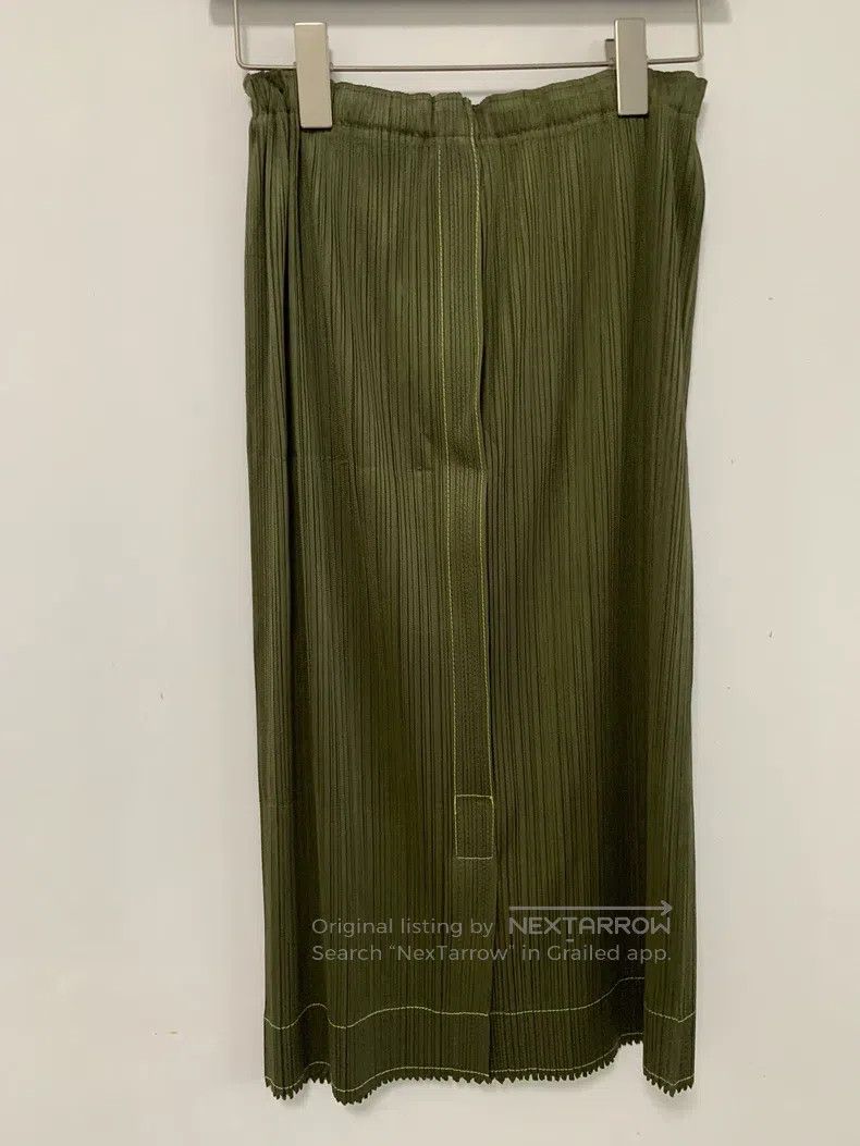 Issey Miyake Issey Miyake size:3 Green Midi Skirt Size 22" - 2 Thumbnail