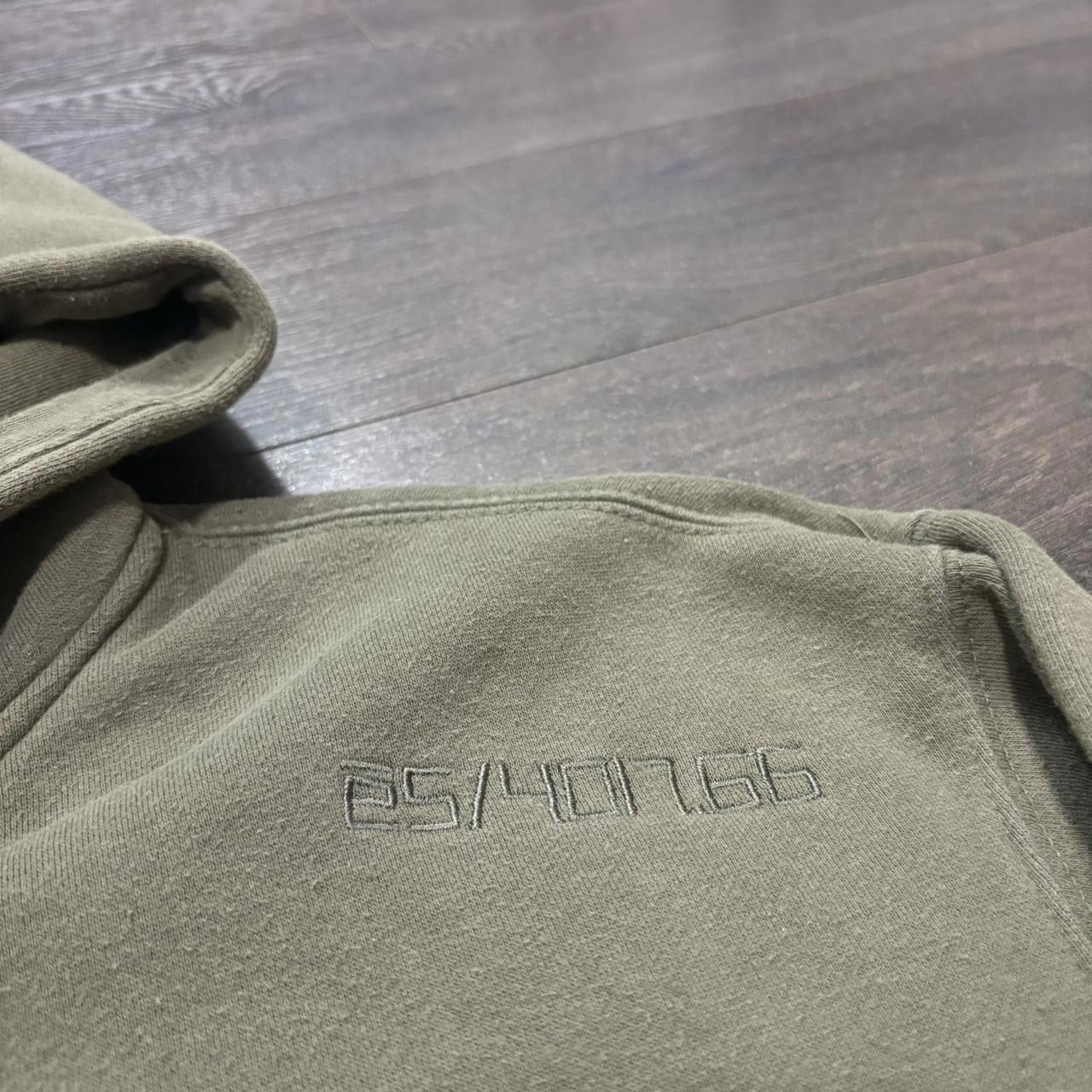 Designer Vintage es skateboards zip up hoodie 00s L Size US L / EU 52-54 / 3 - 4 Thumbnail