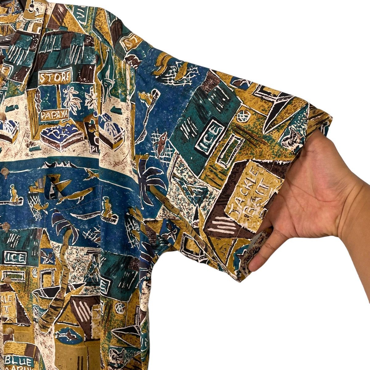 Vintage Vintage Kahala Village Vibe AOP Rayon Shirt Size US XL / EU 56 / 4 - 8 Thumbnail