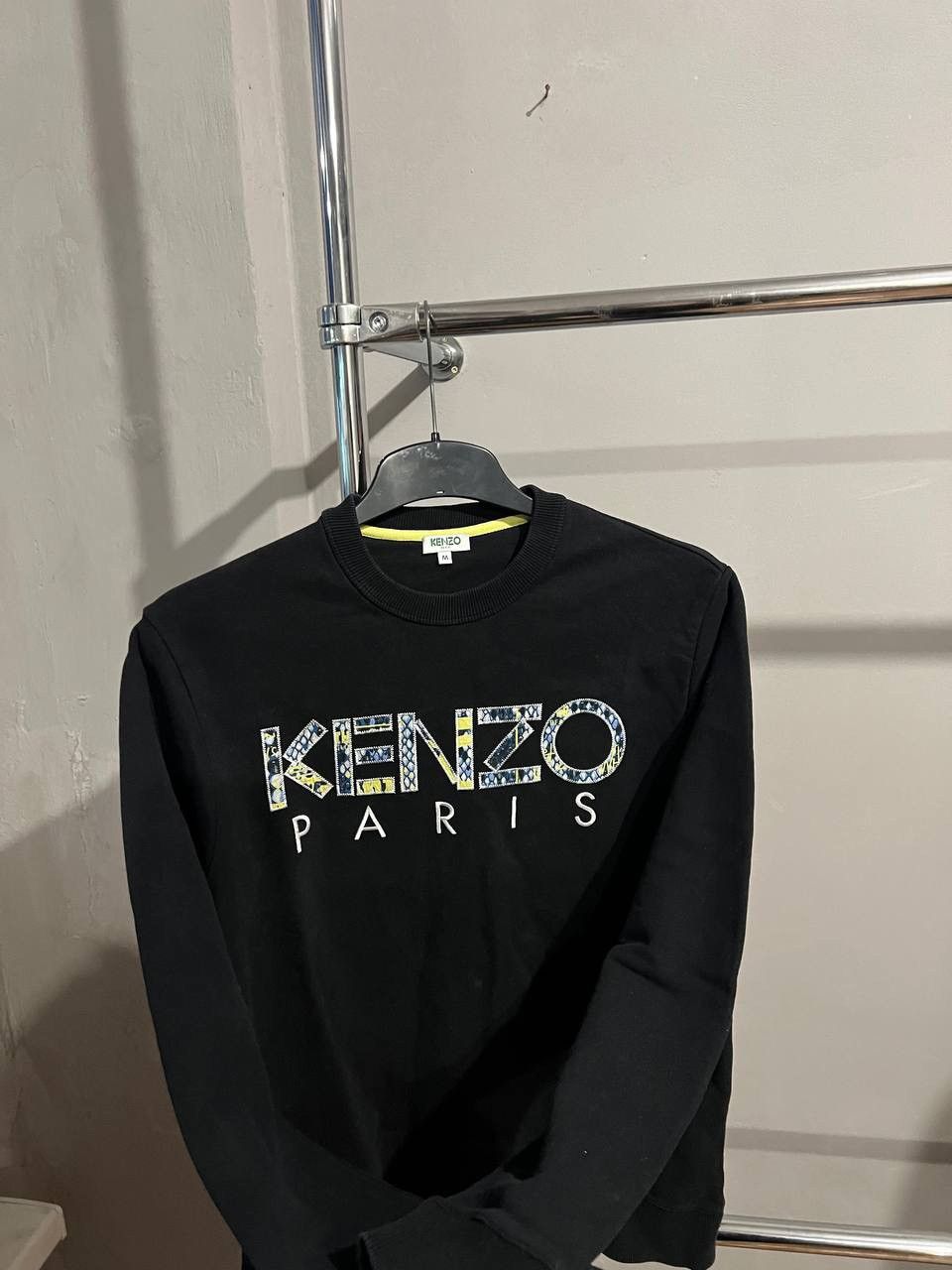 Kenzo KENZO PARIS BIG EMBROIDER LOGO DESIGN MENS SWEATSHIRT JUMPER Size US M / EU 48-50 / 2 - 9 Thumbnail
