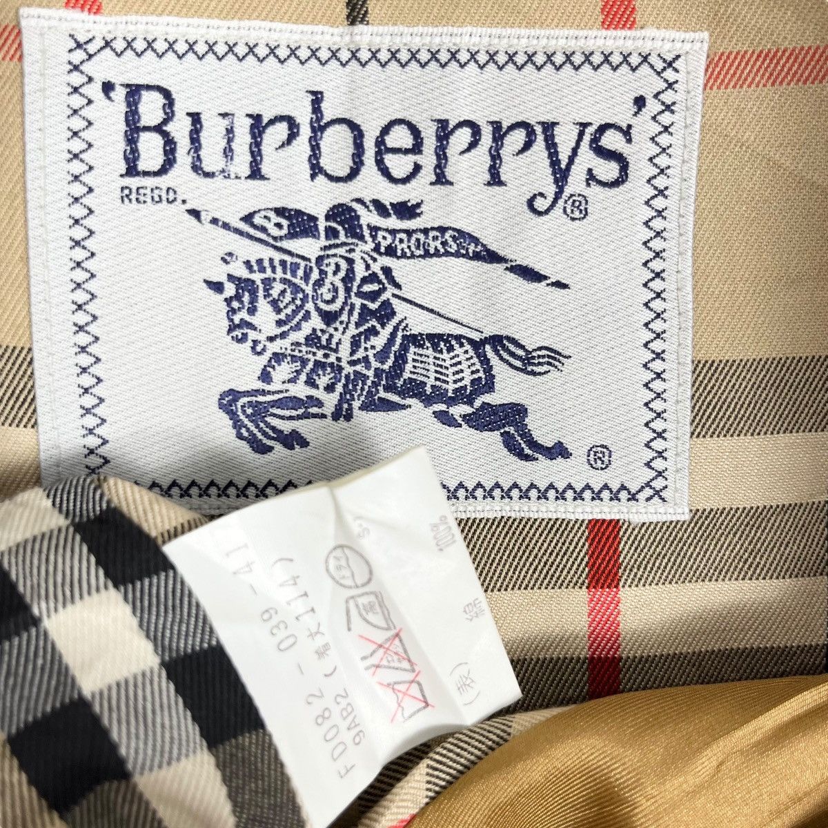 Burberry × Vintage Vintage 90’s Burberrys Long Trench Coat Size US S / EU 44-46 / 1 - 11 Thumbnail