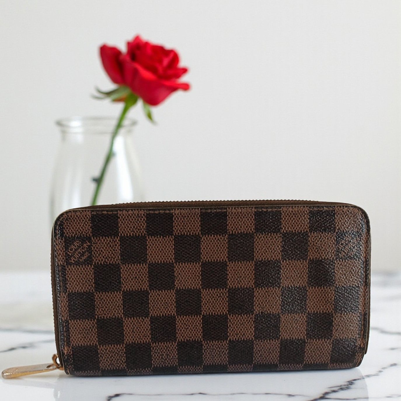Louis Vuitton Louis Vuitton Damier Ebene Zippy Wallet Size ONE SIZE - 1 Thumbnail
