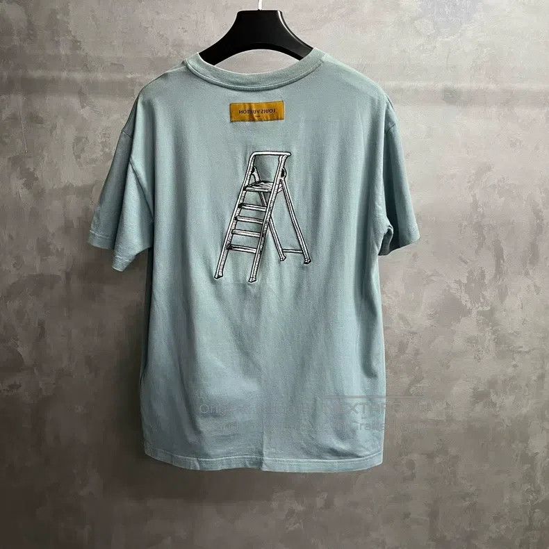 Louis Vuitton Louis Vuitton Blue tool embroidered short sleeve Size US L / EU 52-54 / 3 - 2 Thumbnail
