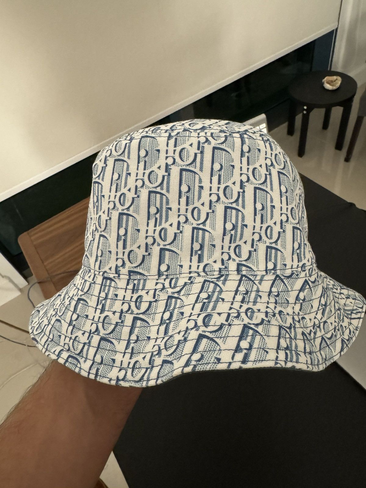 Dior REVERSIBLE DIOR OBLIQUE BUCKET HAT size 59 Size ONE SIZE - 3 Thumbnail