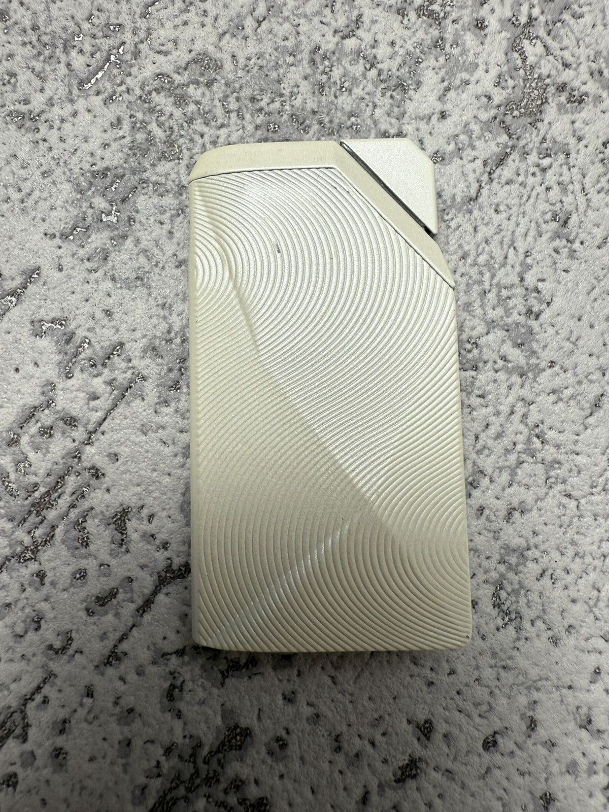 Marlboro Y2K ELEGANCE MARLBORO GEOMETRIC METAL PUNK ROCK LIGHTER Size ONE SIZE - 3 Thumbnail