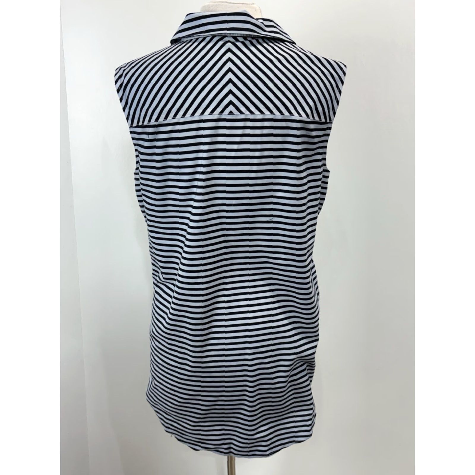 Vintage Chicos Striped Button-Up Tunic Shirt Sz 3 US X-Large Sleeveless Non-Iron Classic Blue/Grey, Black Women Shirt Mens? Size XL / US 12-14 / IT 48-50 - 3 Thumbnail