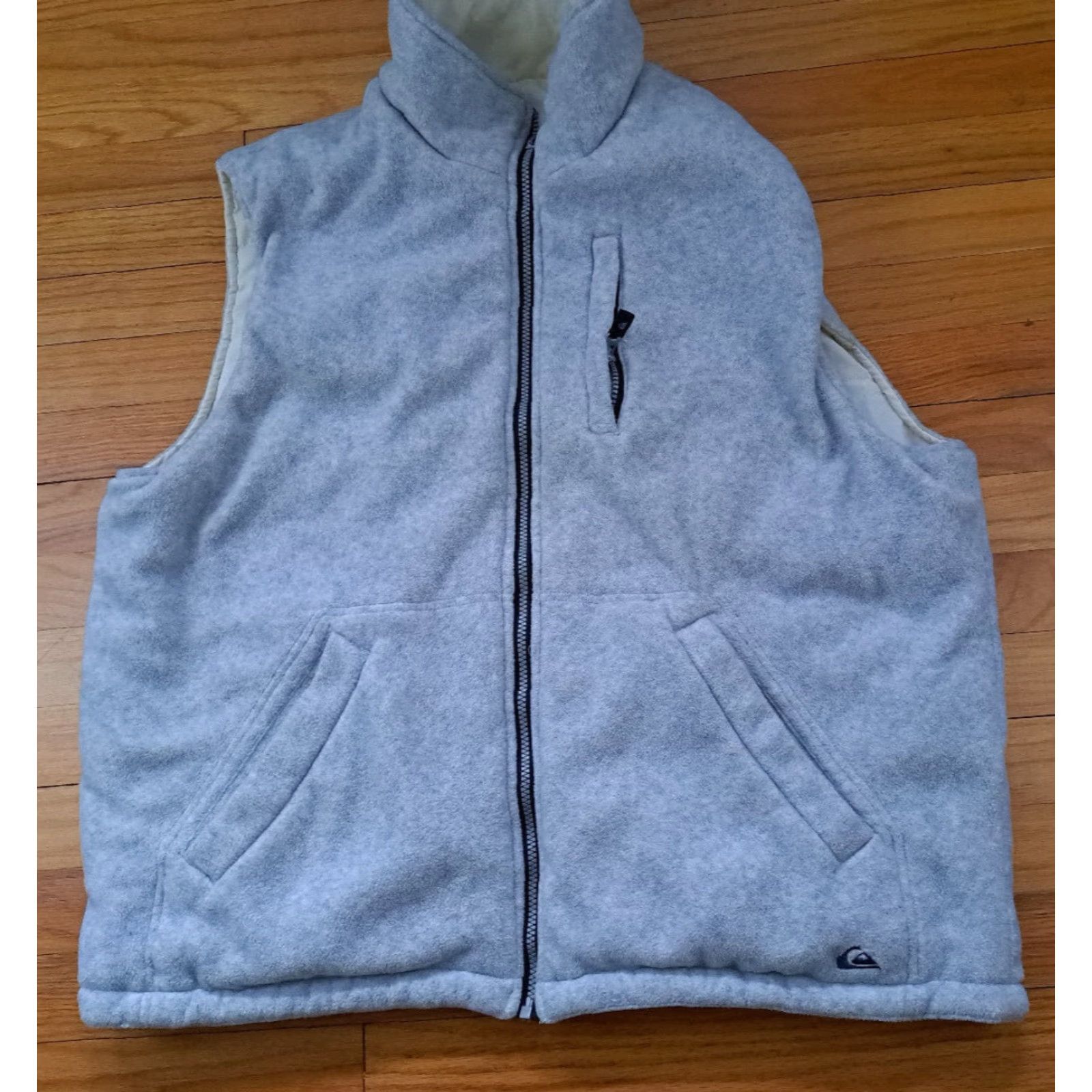 Quiksilver VINTAGE Quiksilver Vest Outer Shell Polyester Insulated Reversible White&Grey Large L Men Pattern Outdoor Size US L / EU 52-54 / 3 - 6 Thumbnail