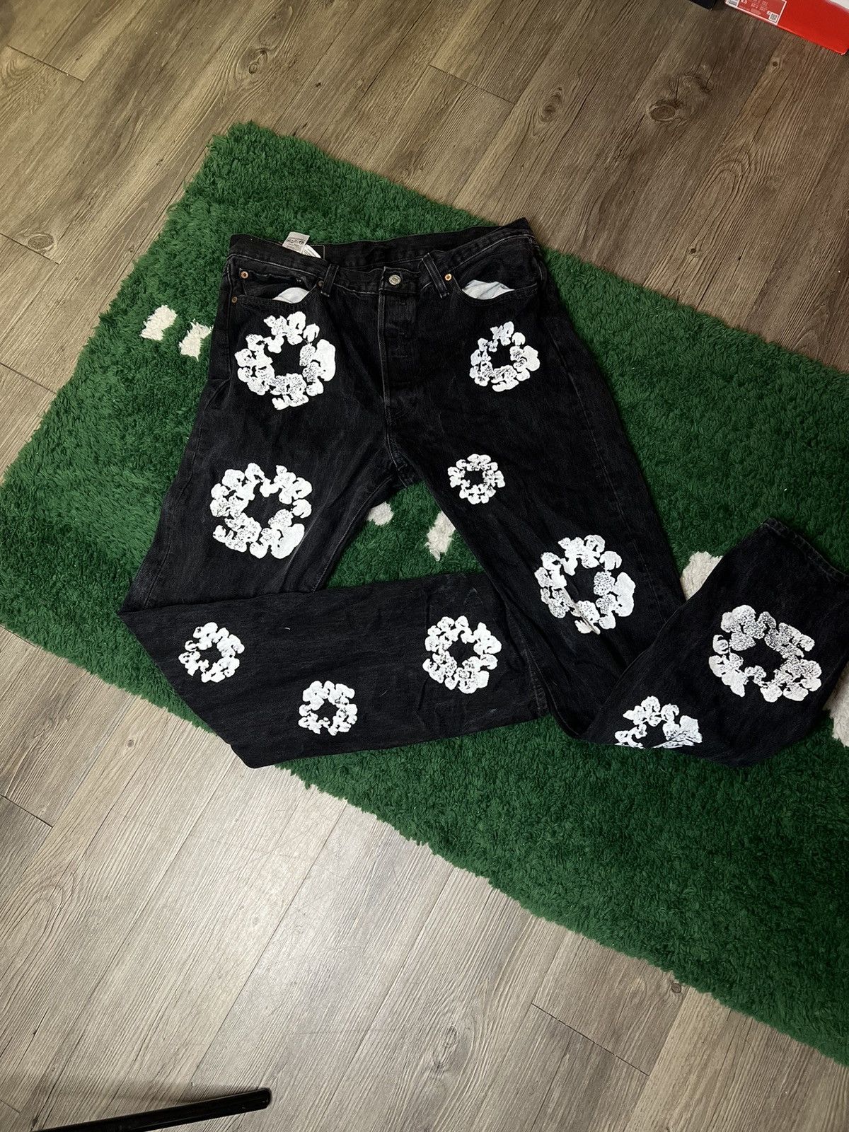 DENIM TEARS Denim Tears X Levis Cotton Wreath jeans Black Size US 36 / EU 52 - 1 Thumbnail