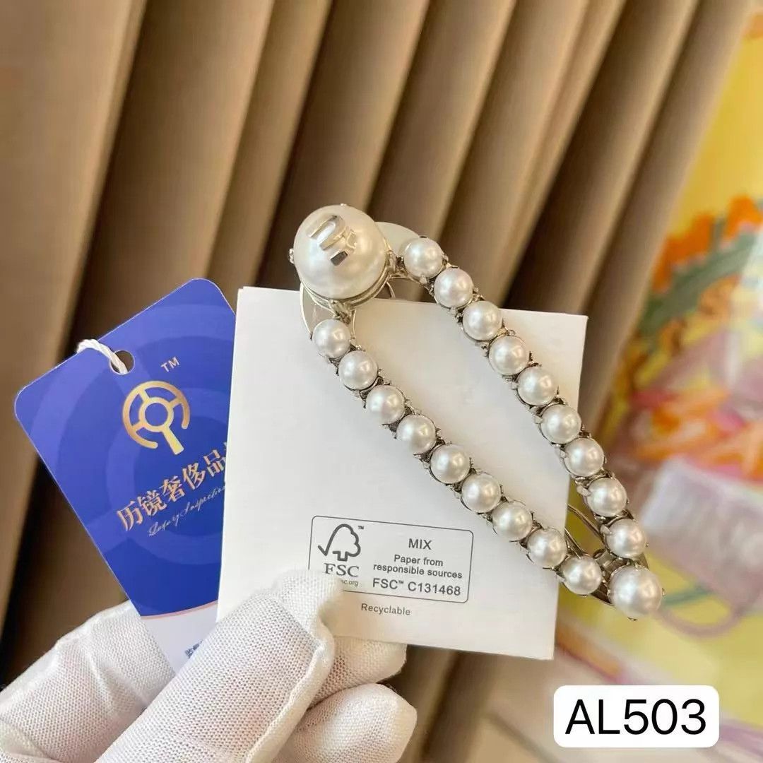 Miu Miu MIU MIU pearl hair clip 99 New AL503 Size ONE SIZE - 4 Thumbnail