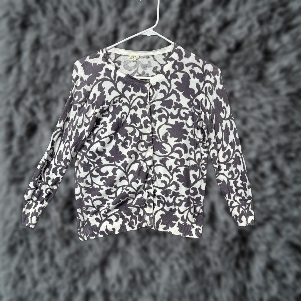 J.Crew J.Crew Cardigan Sweater Womens S White Purple Floral Damask Knit Spring Preppy Size S / US 4 / IT 40 - 1 Thumbnail