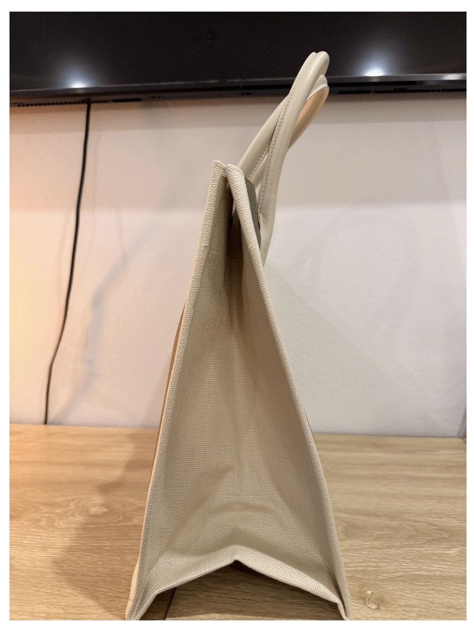 Saint Laurent Paris AUTHENTICATED Saint Laurent Rive Gauche Tote💚Tags attached ✅ Size ONE SIZE - 14 Thumbnail
