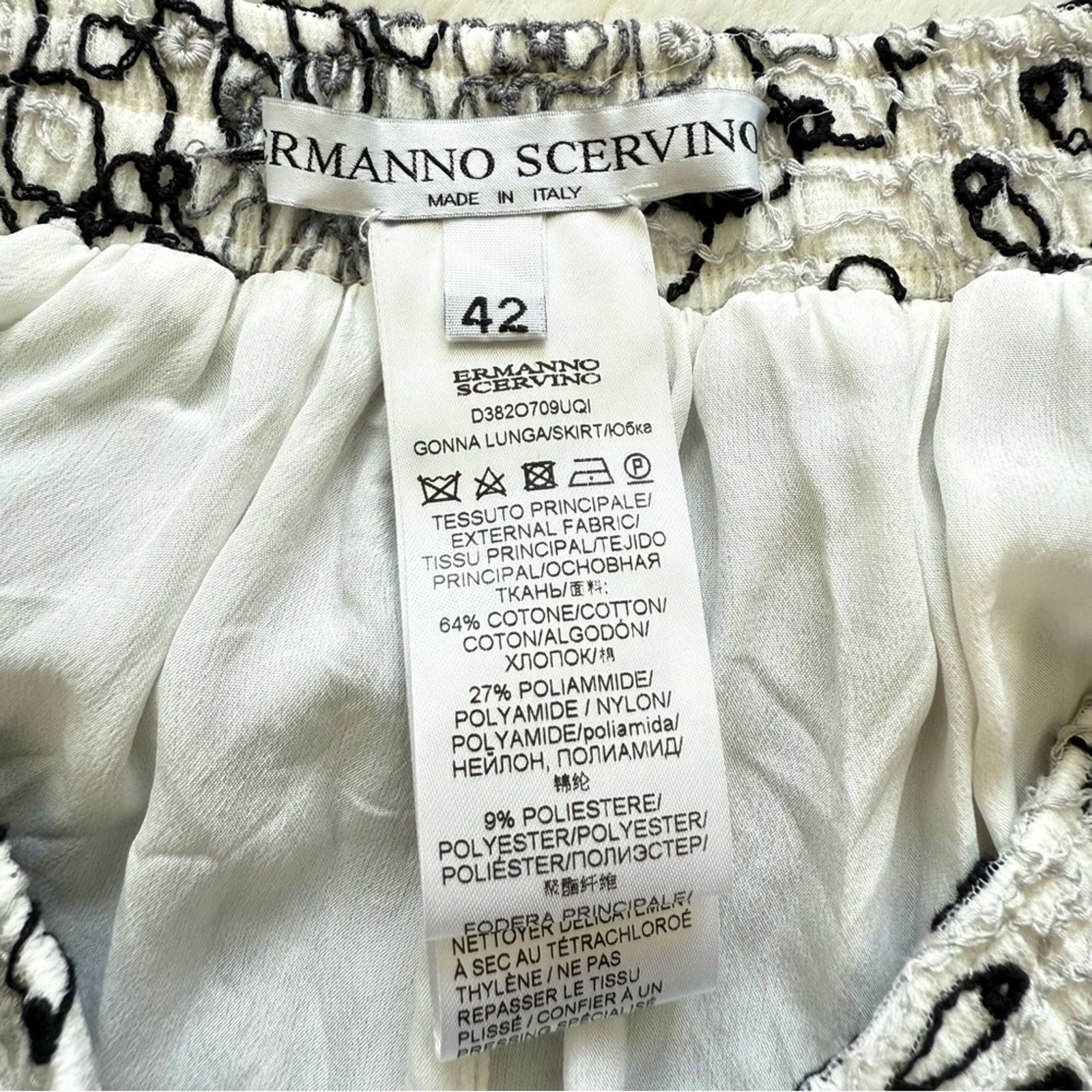 Ermanno Scervino Ermanno Scervino laces silk mid skirt size 42 IT or M 1900$ Size 28" / US 6 / IT 42 - 6 Thumbnail