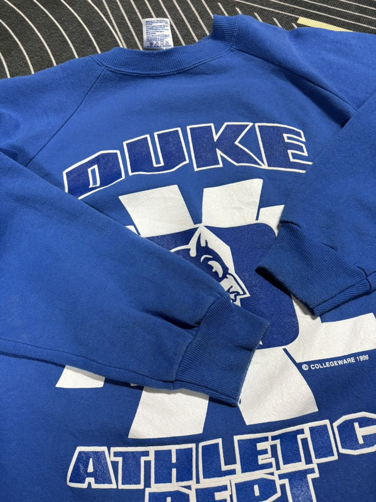 Other Vintage 90s 1996 Duke University Sweatshirt Size US XXL / EU 58 / 5 - 7 Thumbnail
