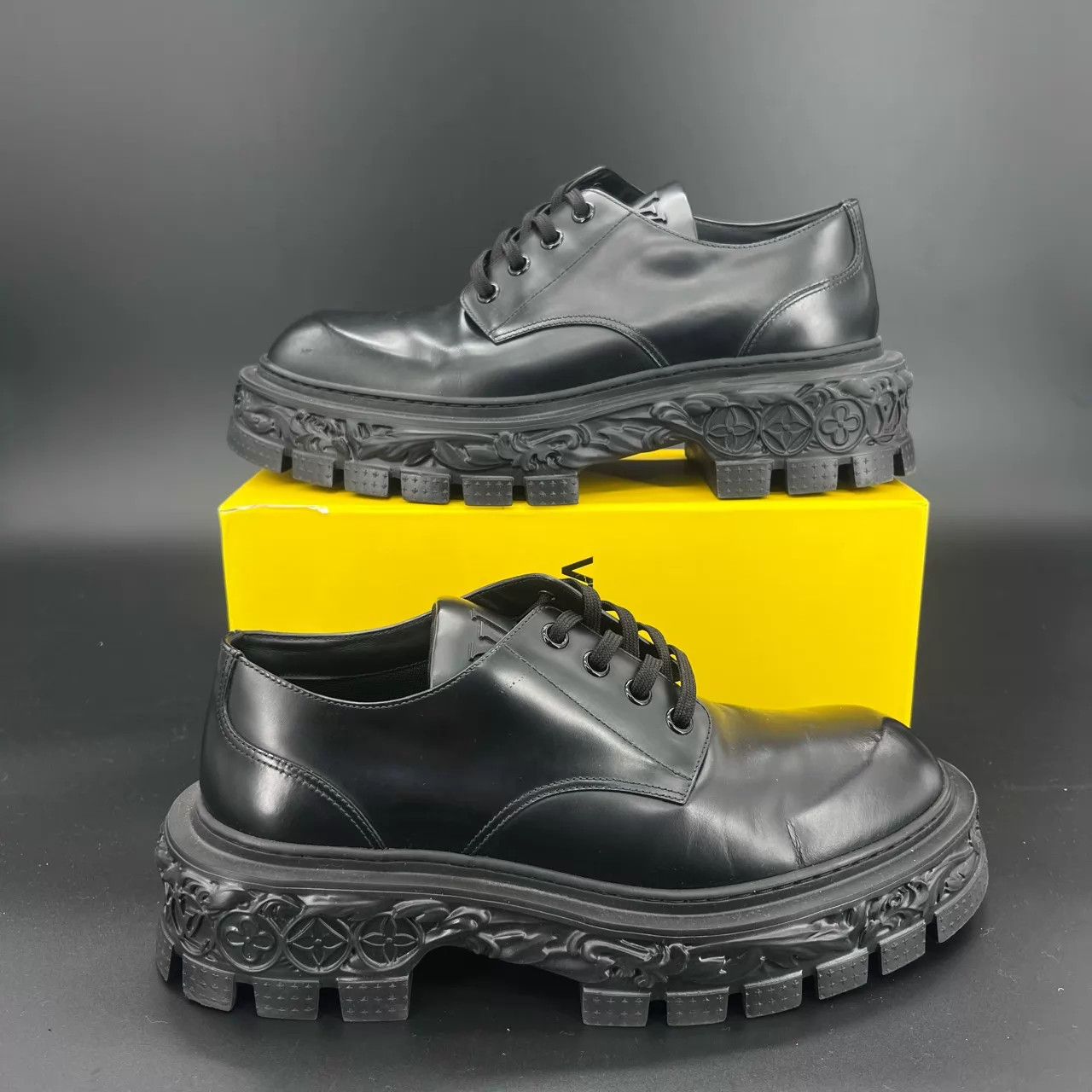 Louis Vuitton Louis Vuitton Carved Platform Derby 9.5WornOnce CH6417 Size US 9.5 / EU 42-43 - 3 Thumbnail