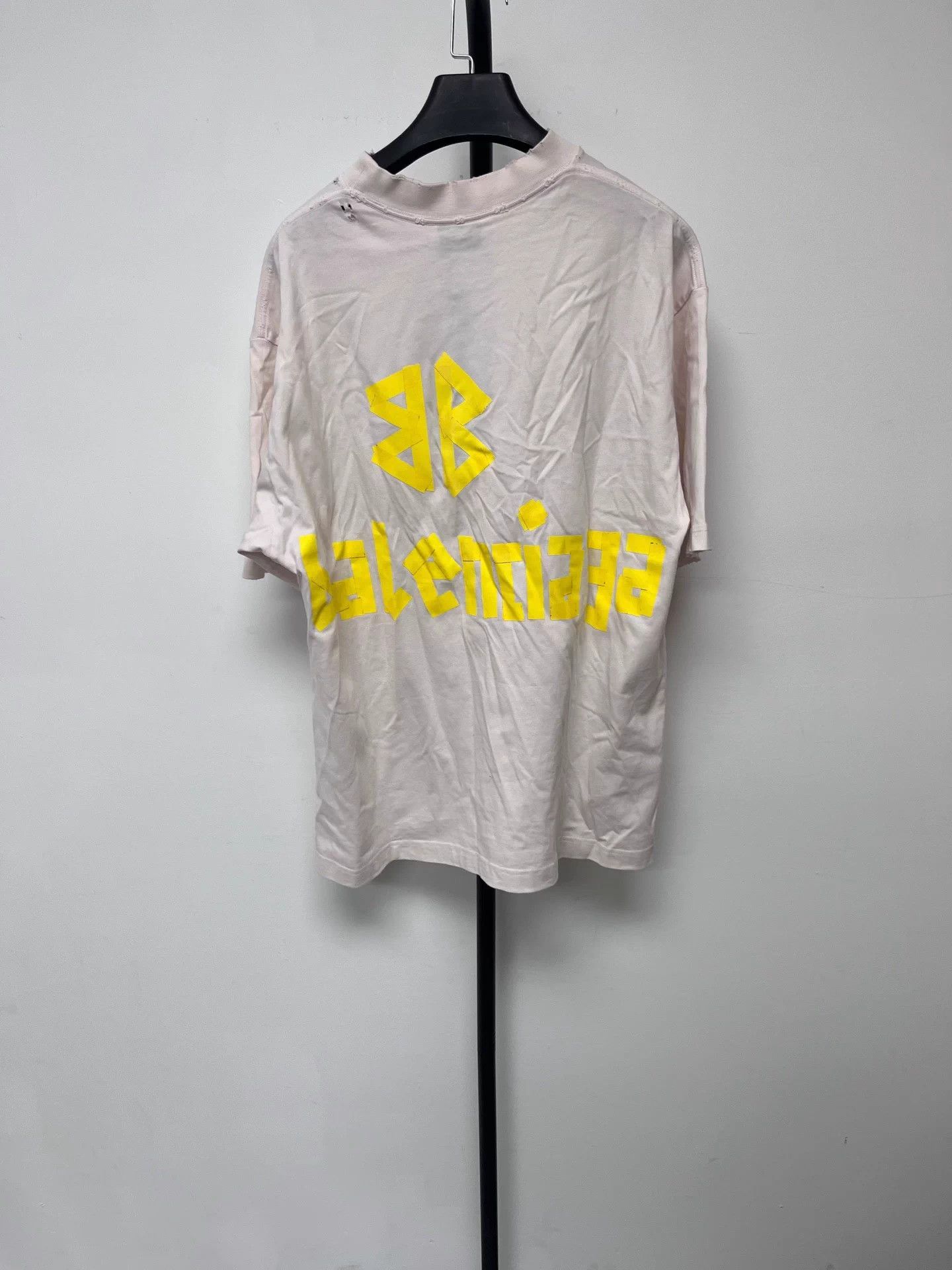 Balenciaga Balenciaga oversized white logo print unisex XXS like new Size US XXS / EU 40 - 2 Thumbnail