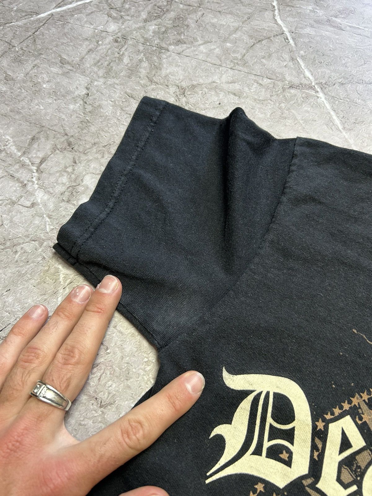 Band Tees × Vintage Vintage Five Finger Death Punch Bay Island Sportswear tee Size US S / EU 44-46 / 1 - 3 Thumbnail
