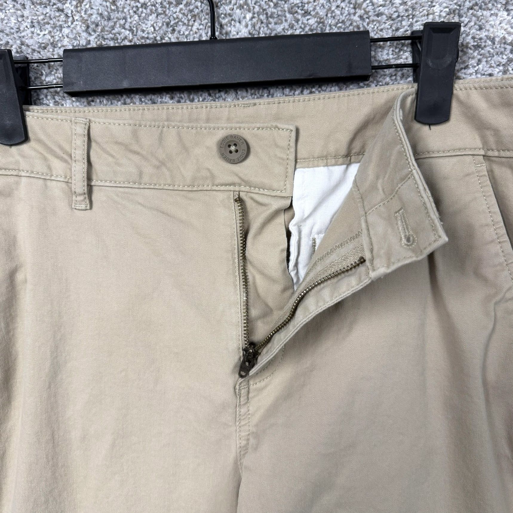 Eddie Bauer Eddie Bauer Pants Womens 8 Khaki Beige Chino Straight Leg Stretch Casual Twill Size 30" / US 8 / IT 44 - 6 Thumbnail