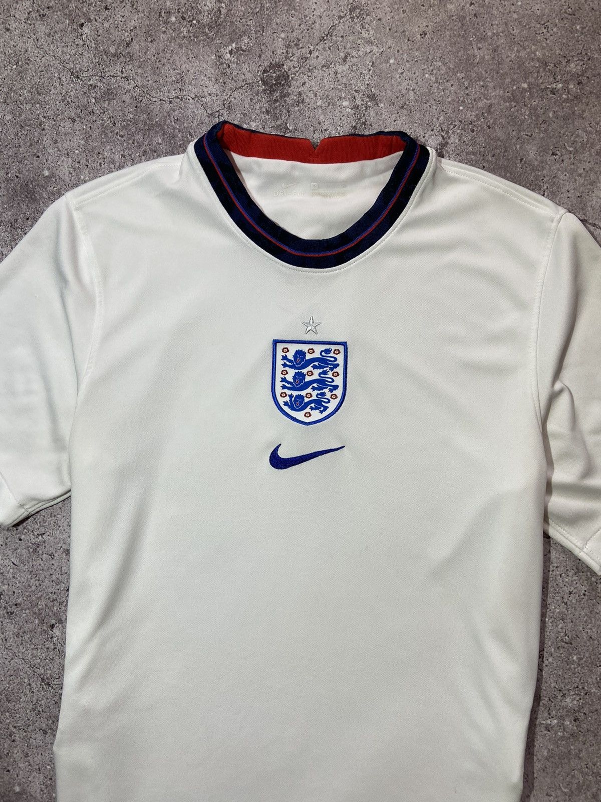 Nike × Vintage England 2020 Nike Football Jersey Home T-shirt Size US S / EU 44-46 / 1 - 2 Thumbnail